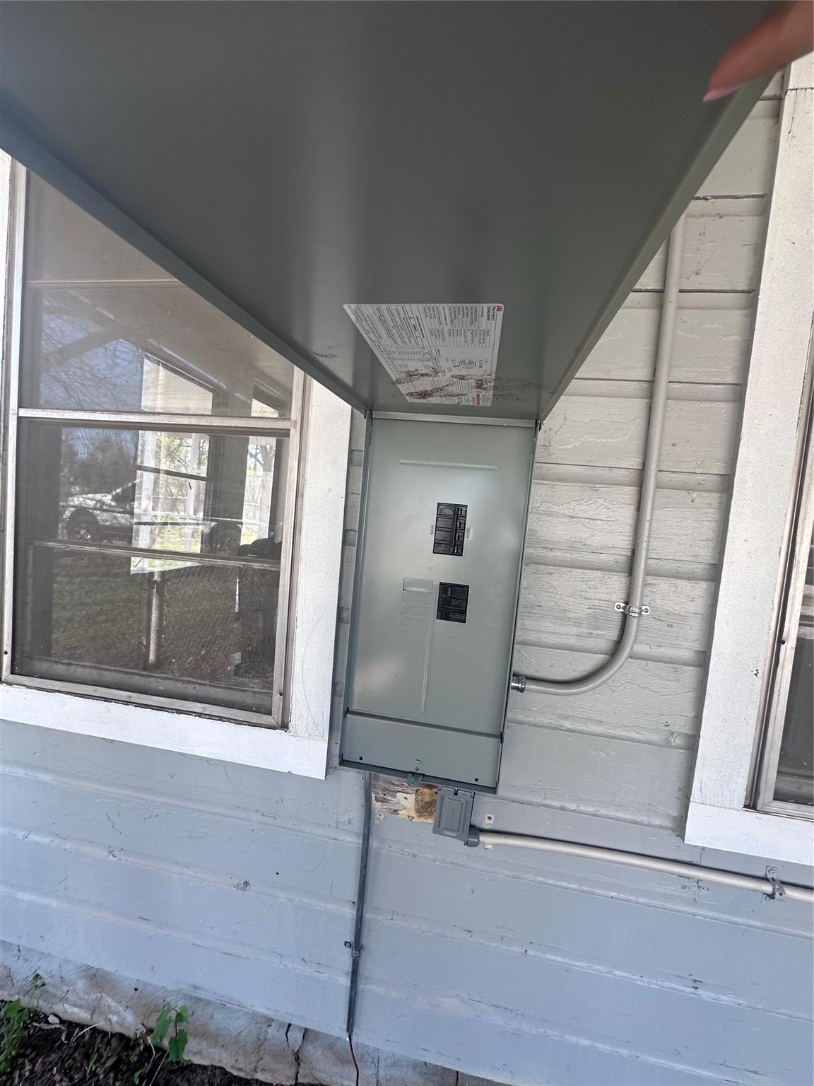 main property photo 30
