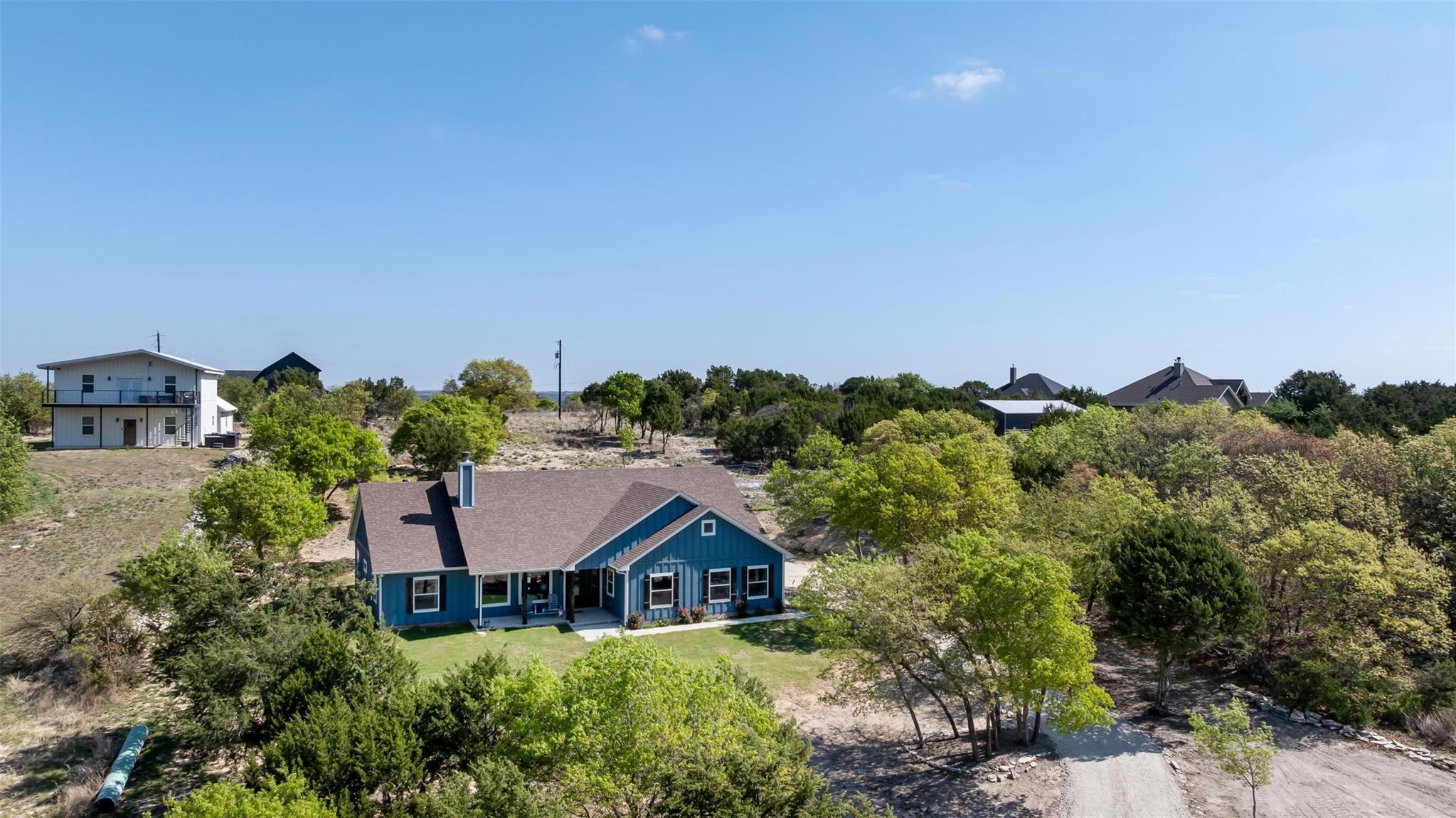 main property photo 19