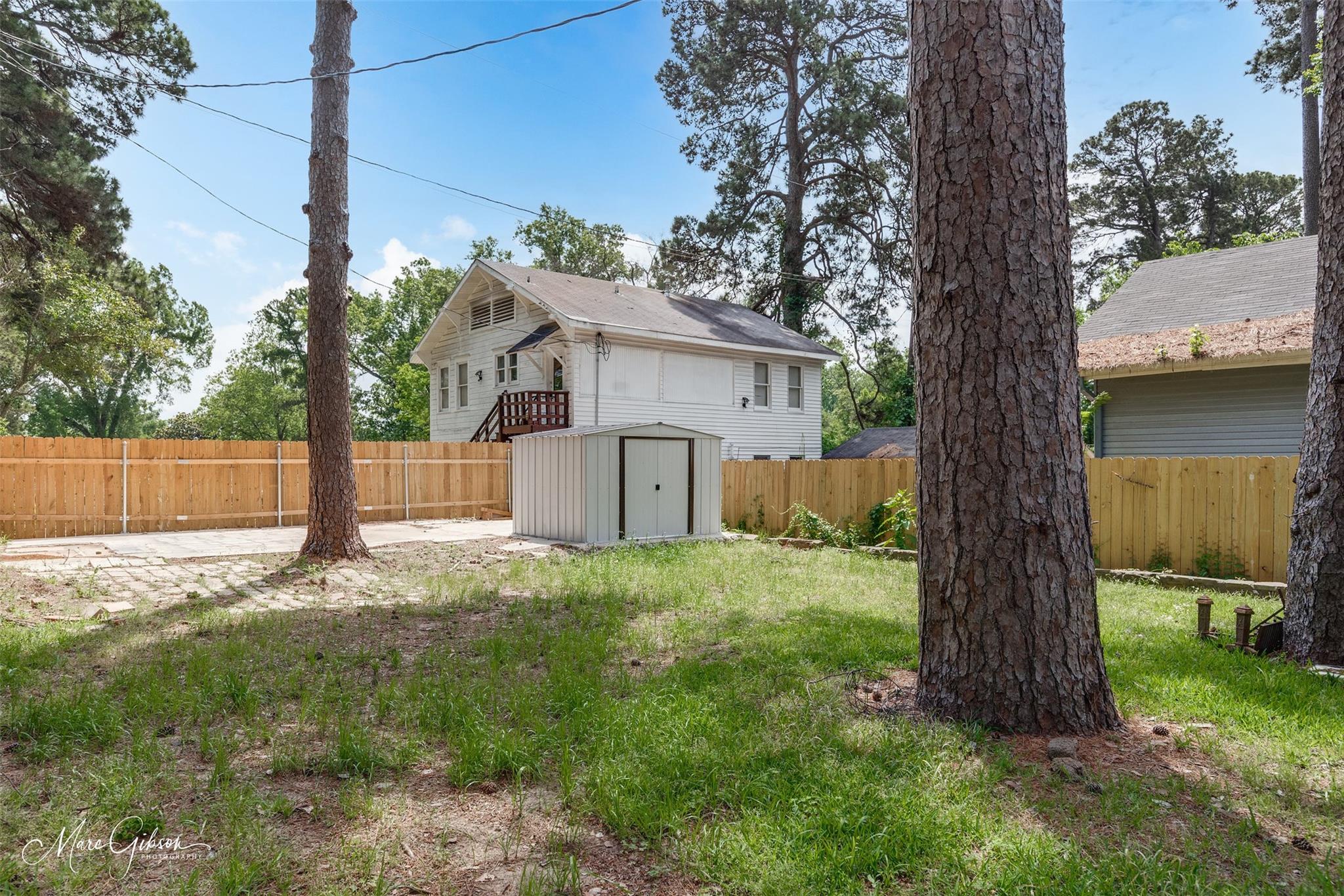 main property photo 19
