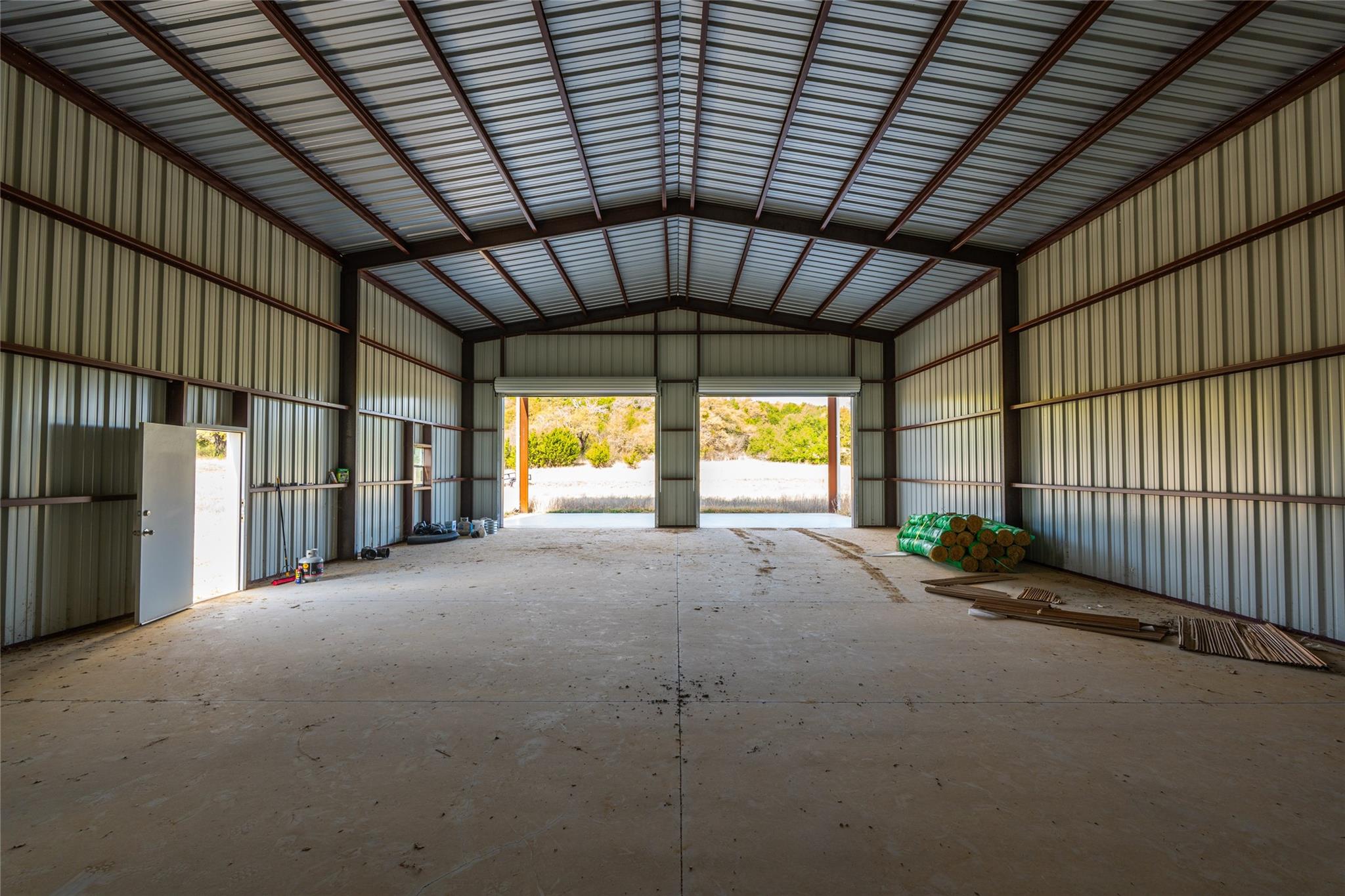 main property photo 18