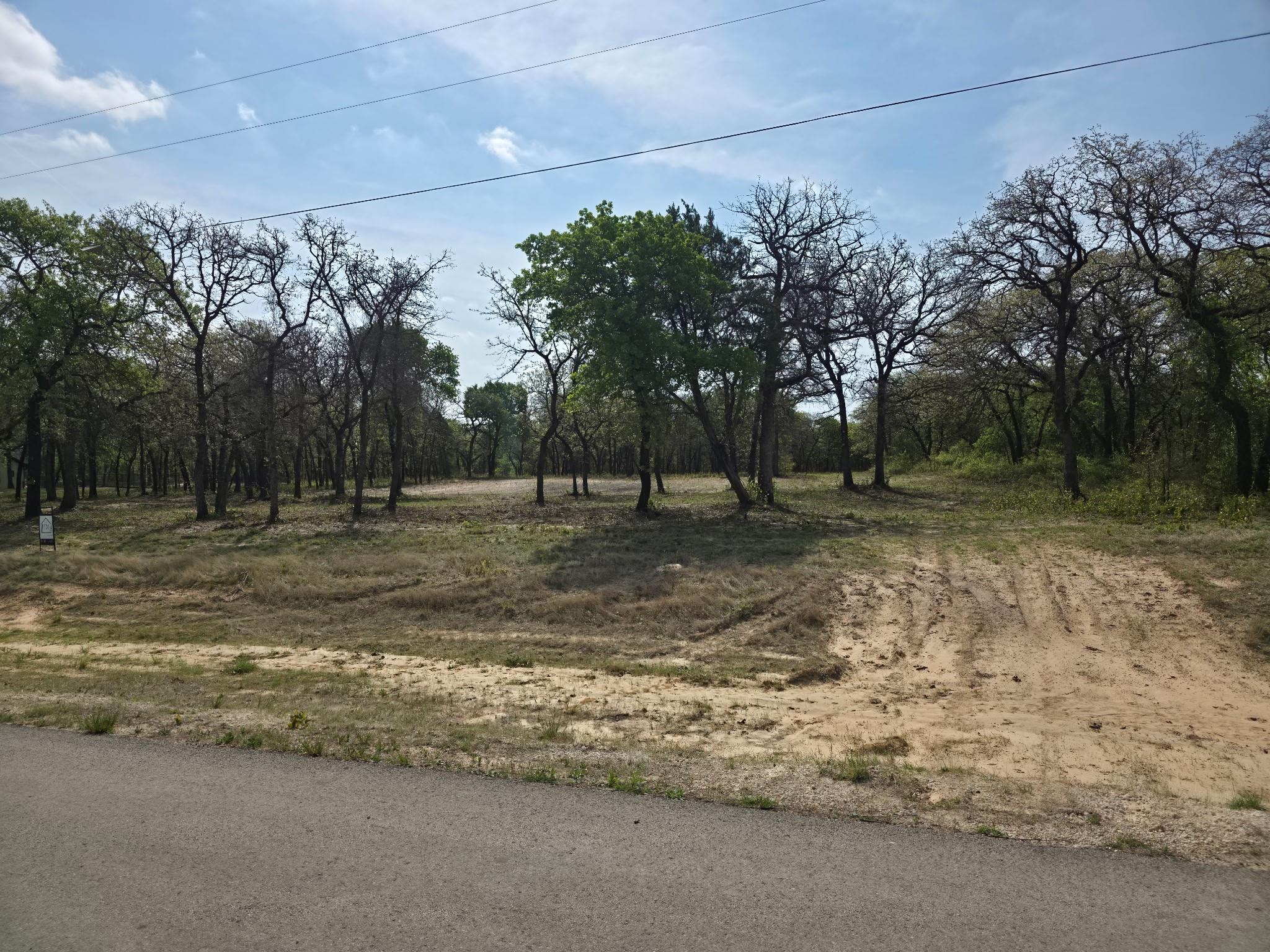 main property photo 16