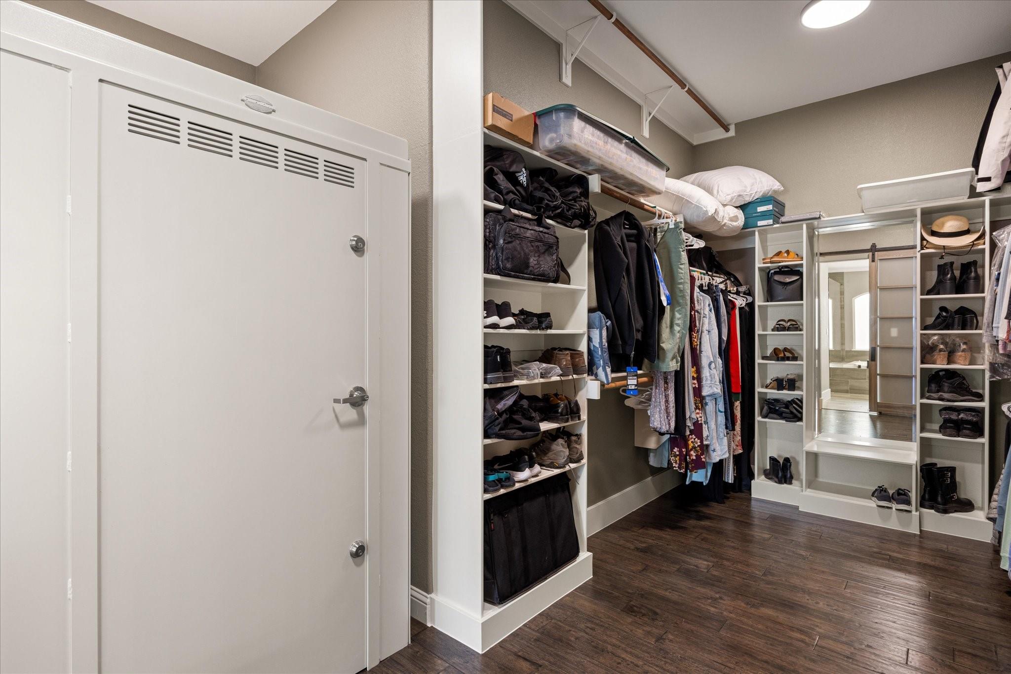 main property photo 18