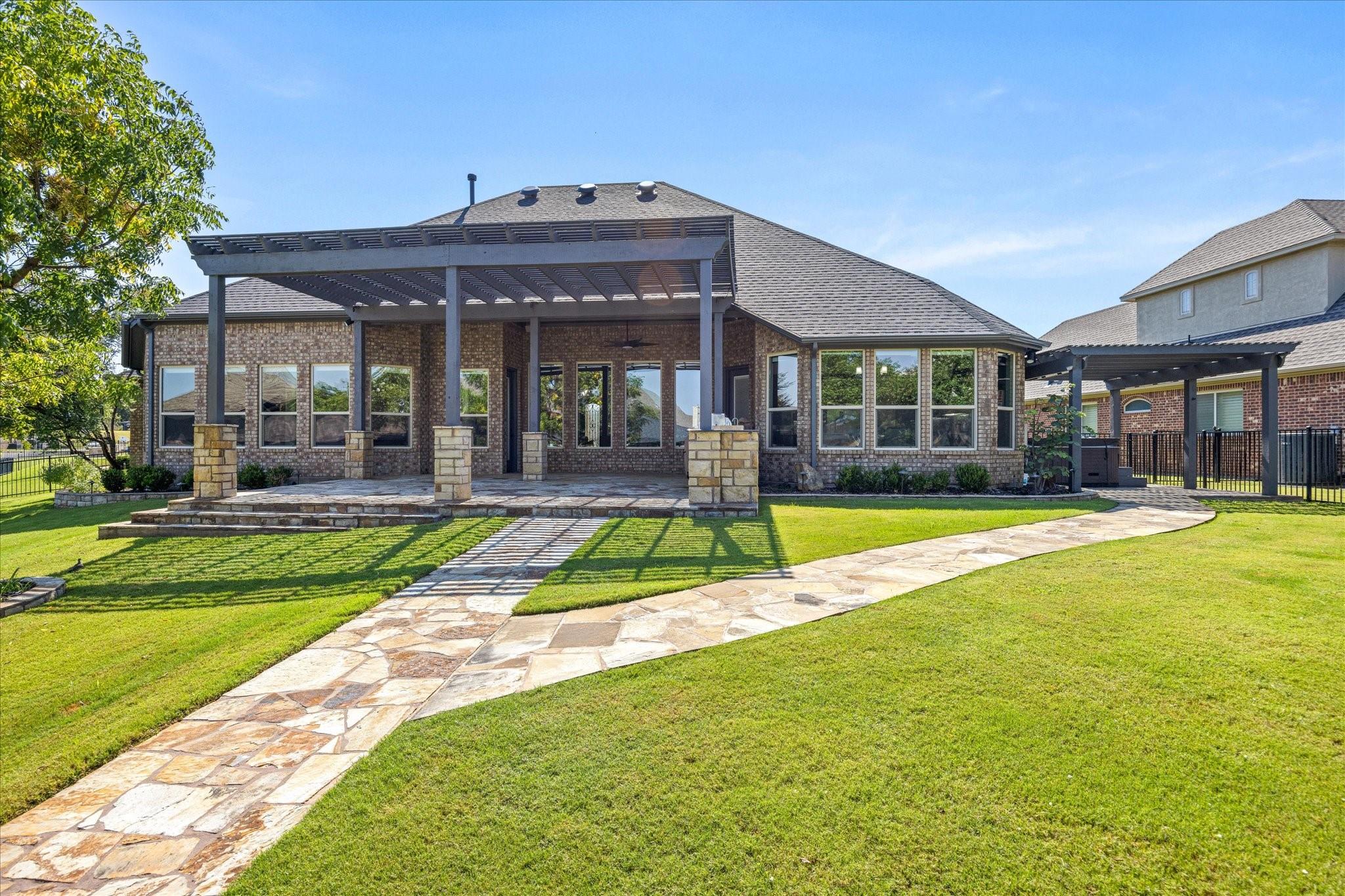 main property photo 38