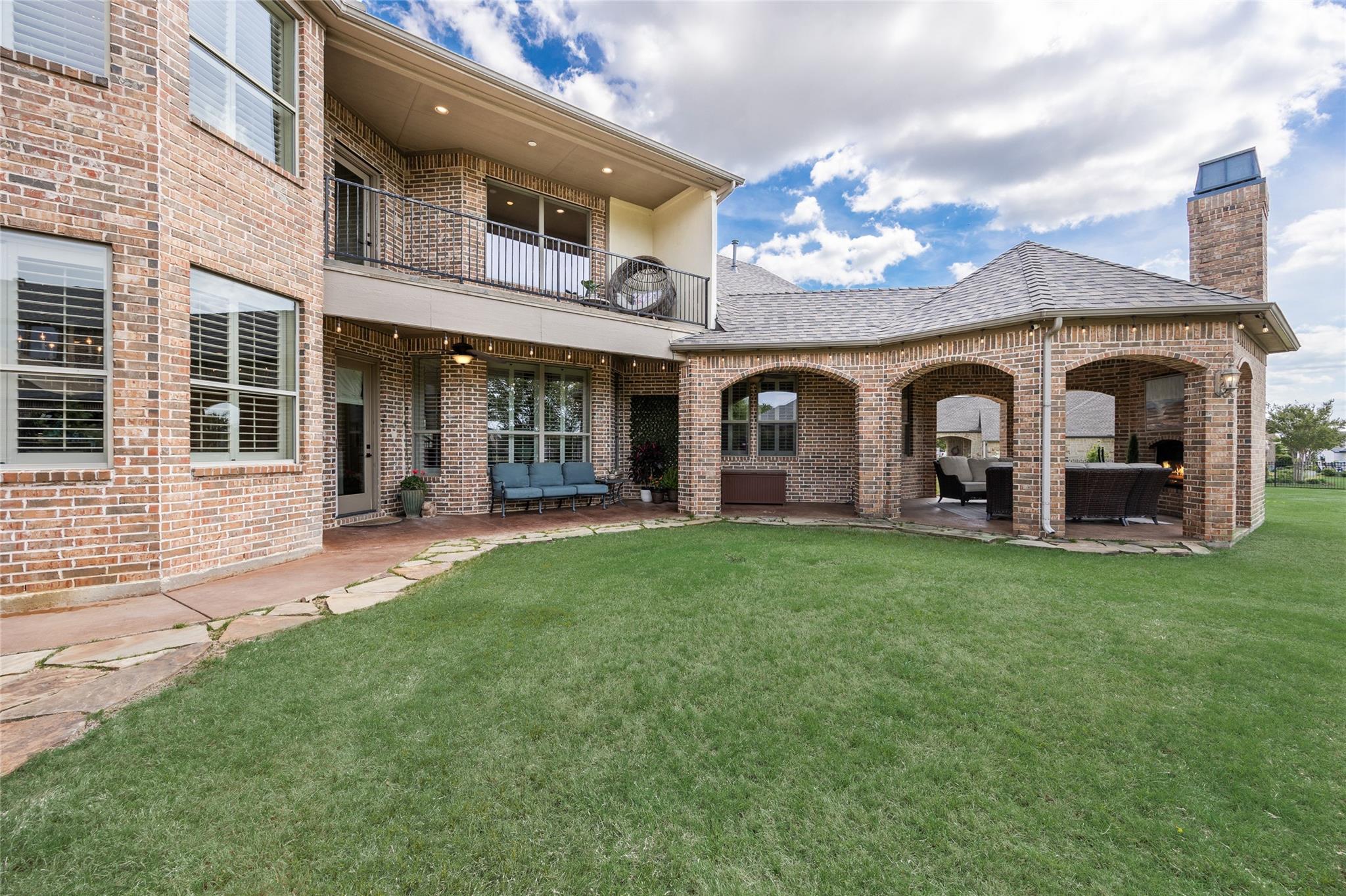 main property photo 35
