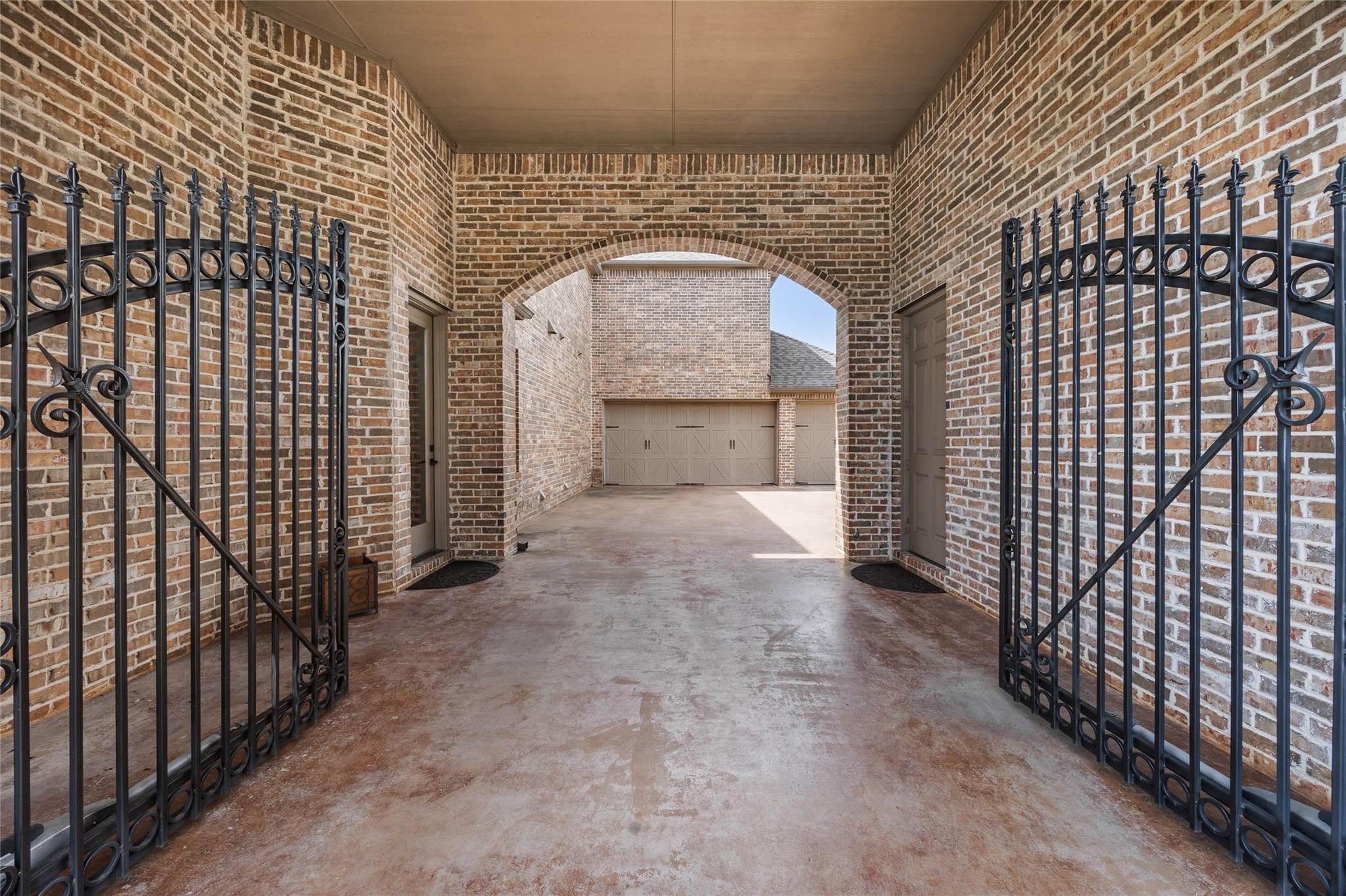 main property photo 37