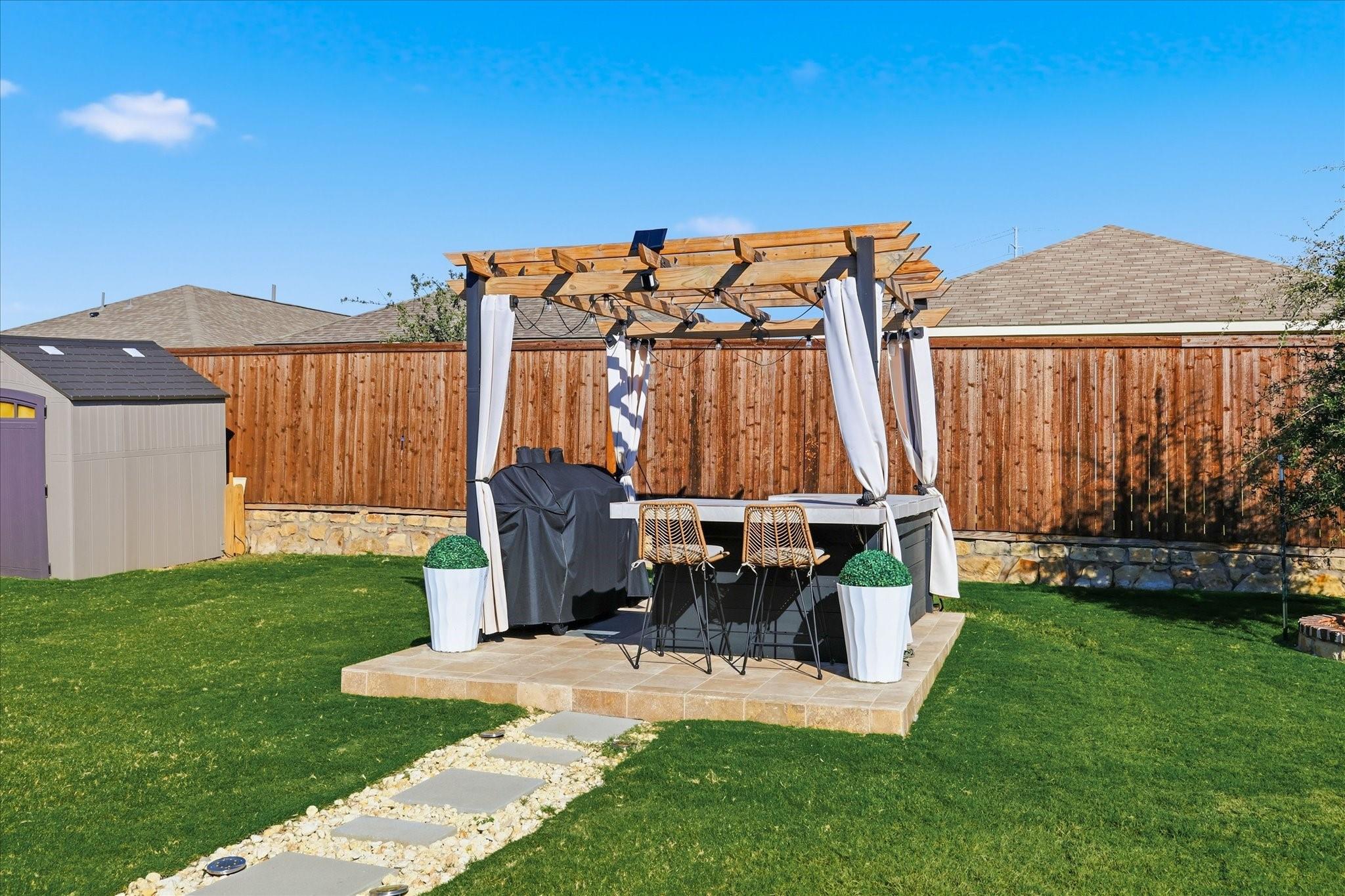 main property photo 19