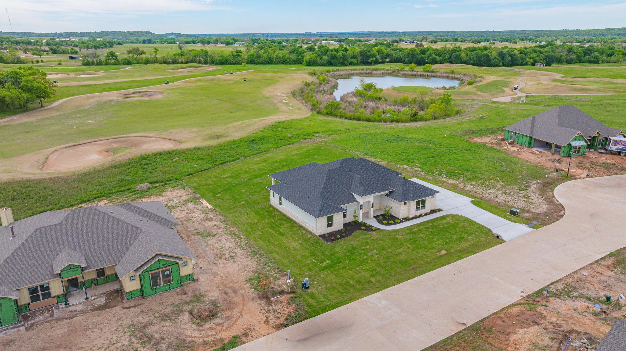 main property photo 35