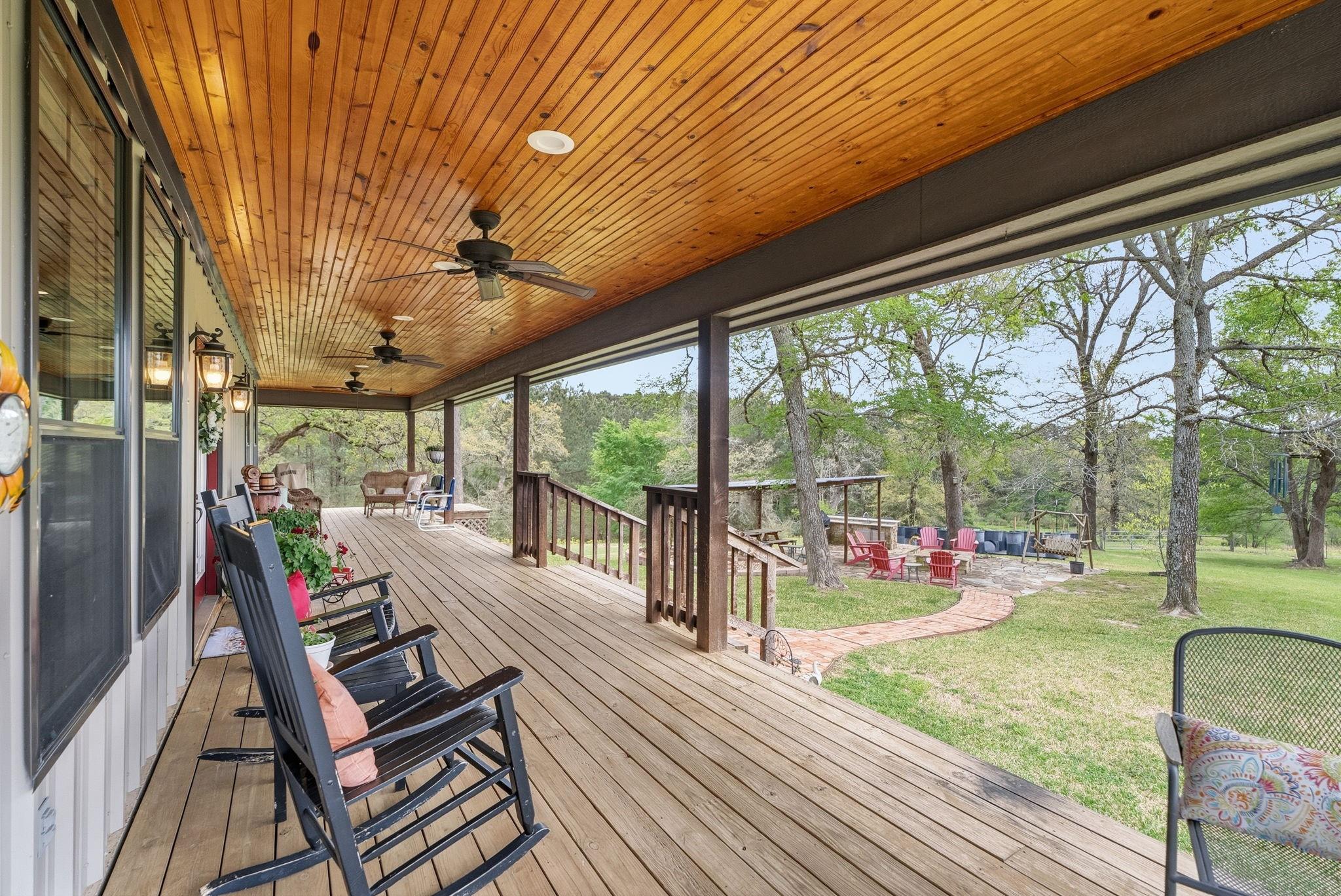 main property photo 35