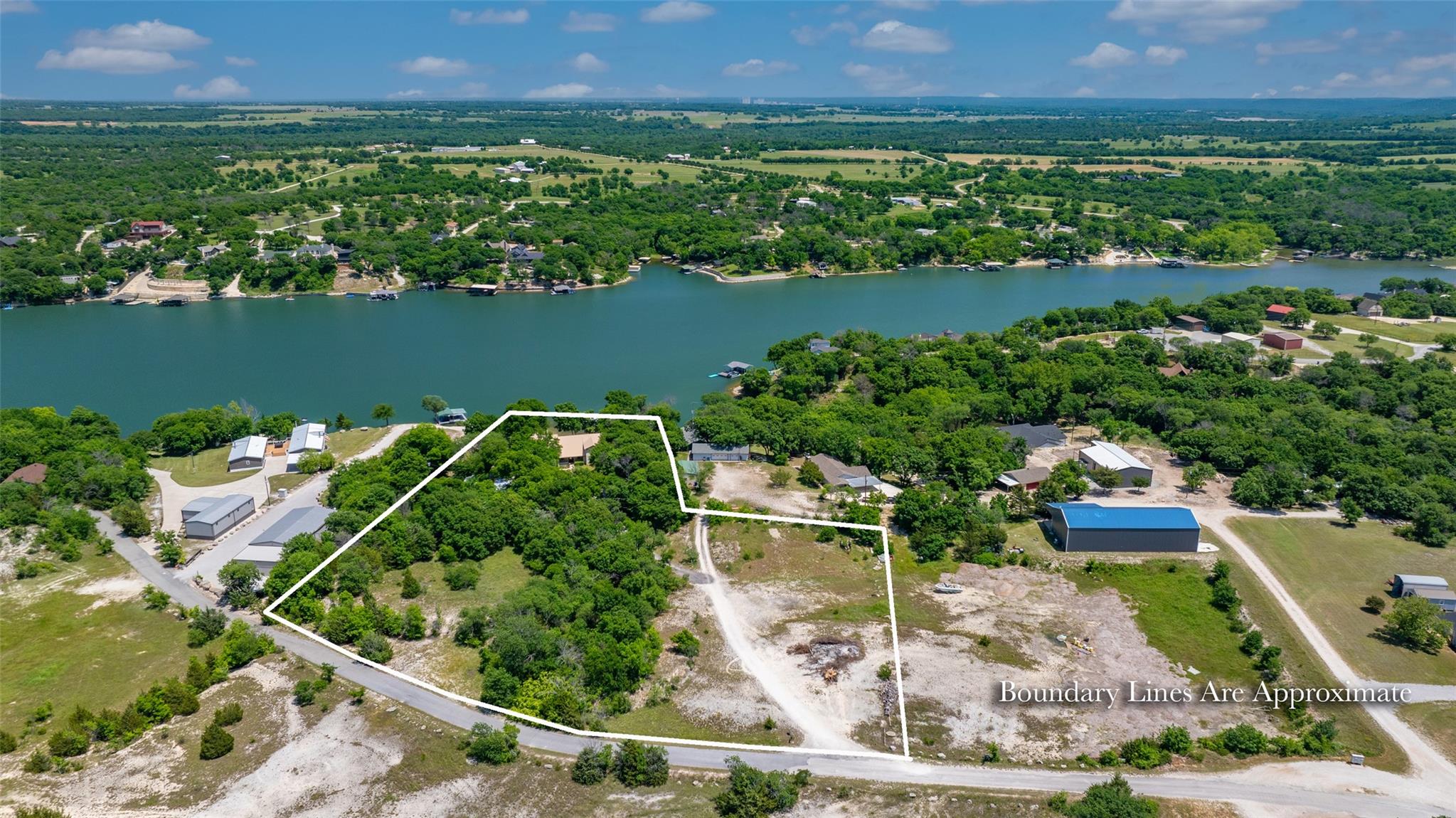main property photo 3