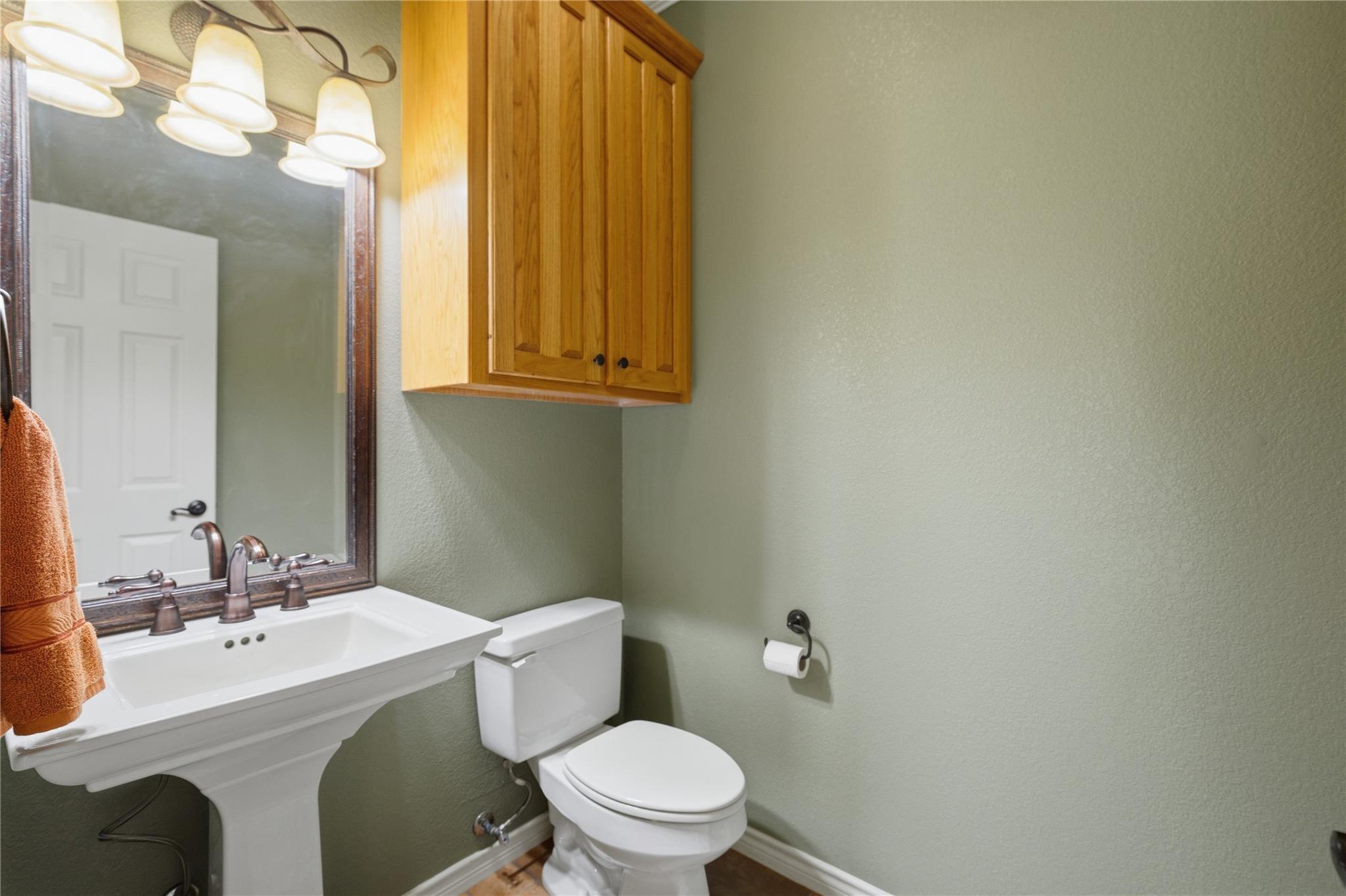 main property photo 25