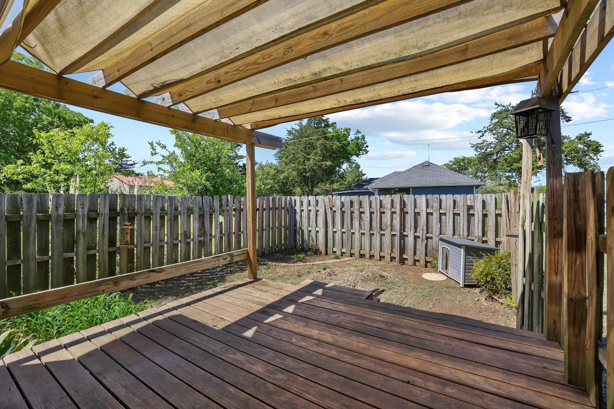 main property photo 26