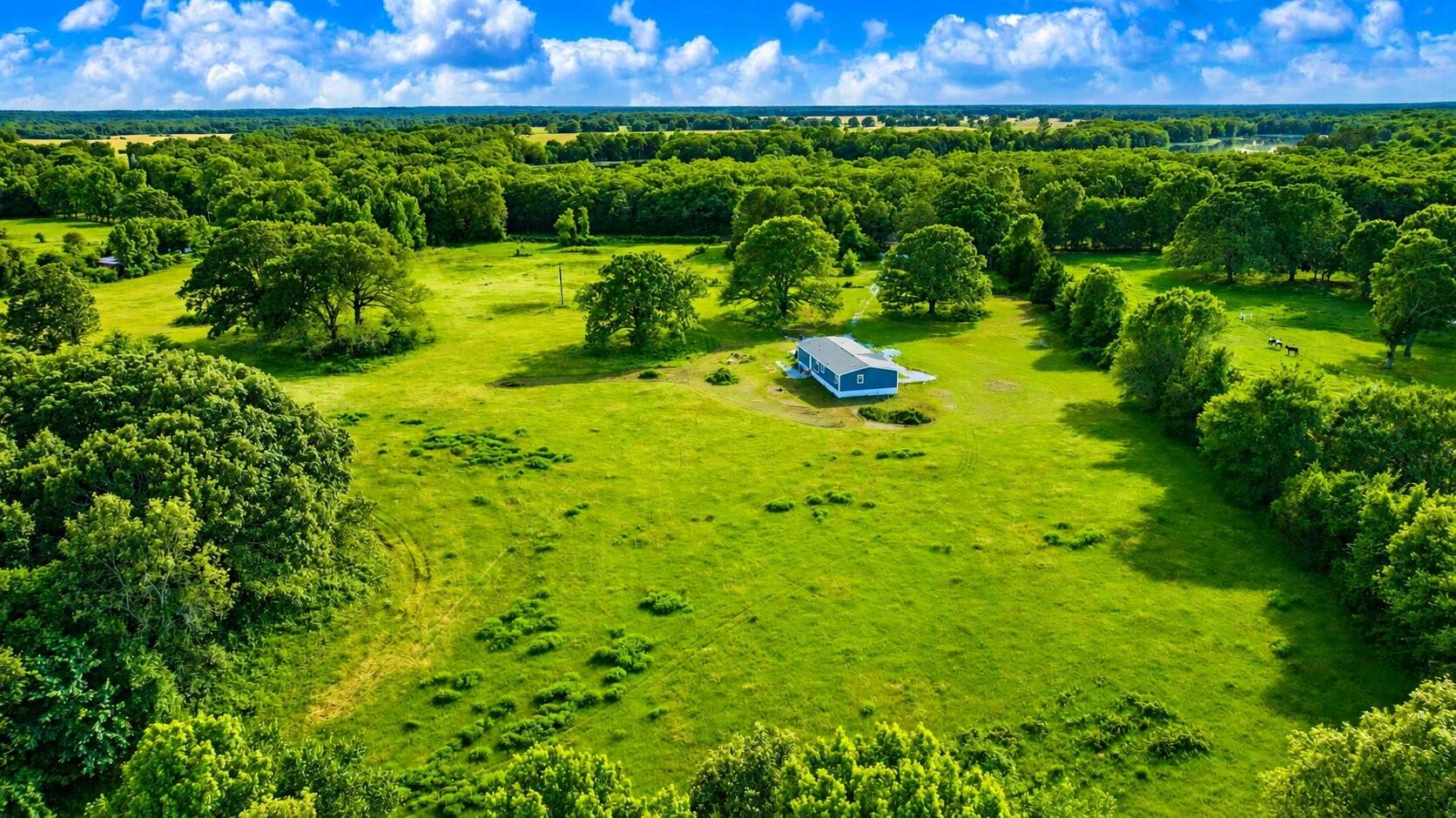 main property photo 10