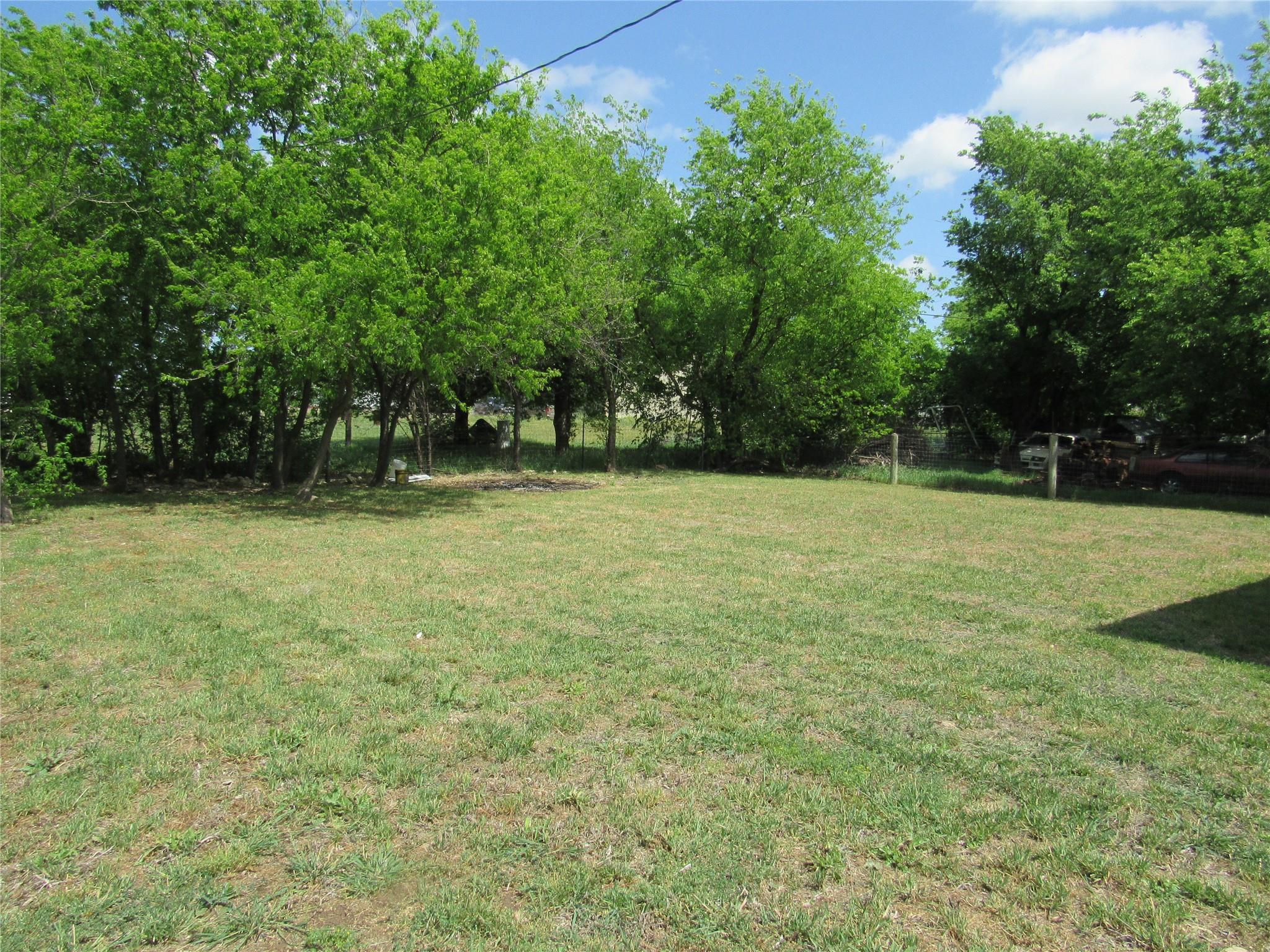 main property photo 32