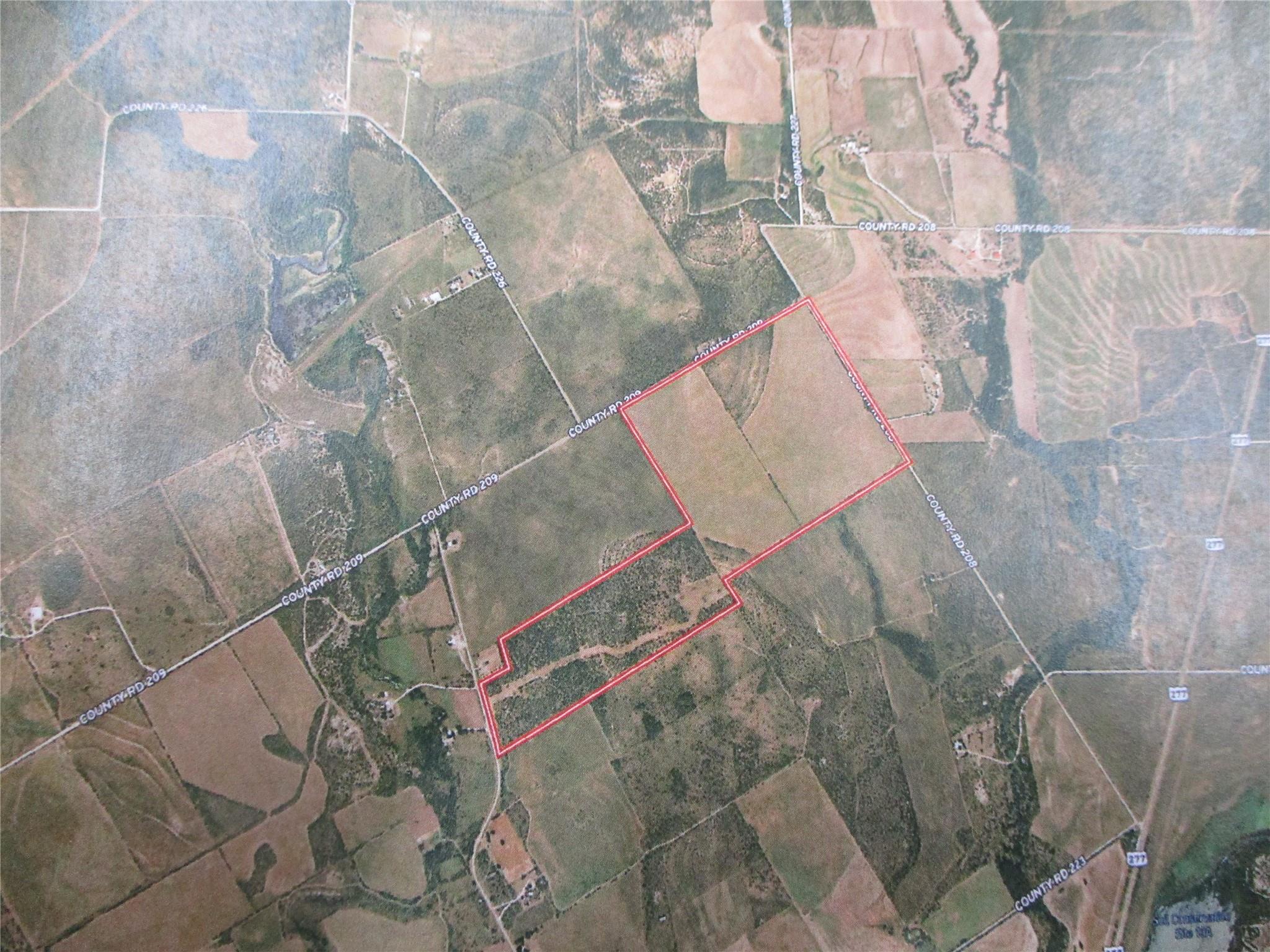 main property photo 16
