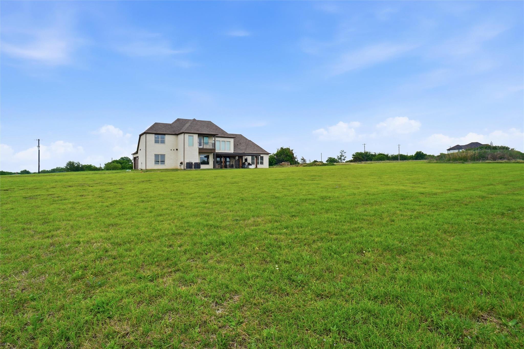 main property photo 33