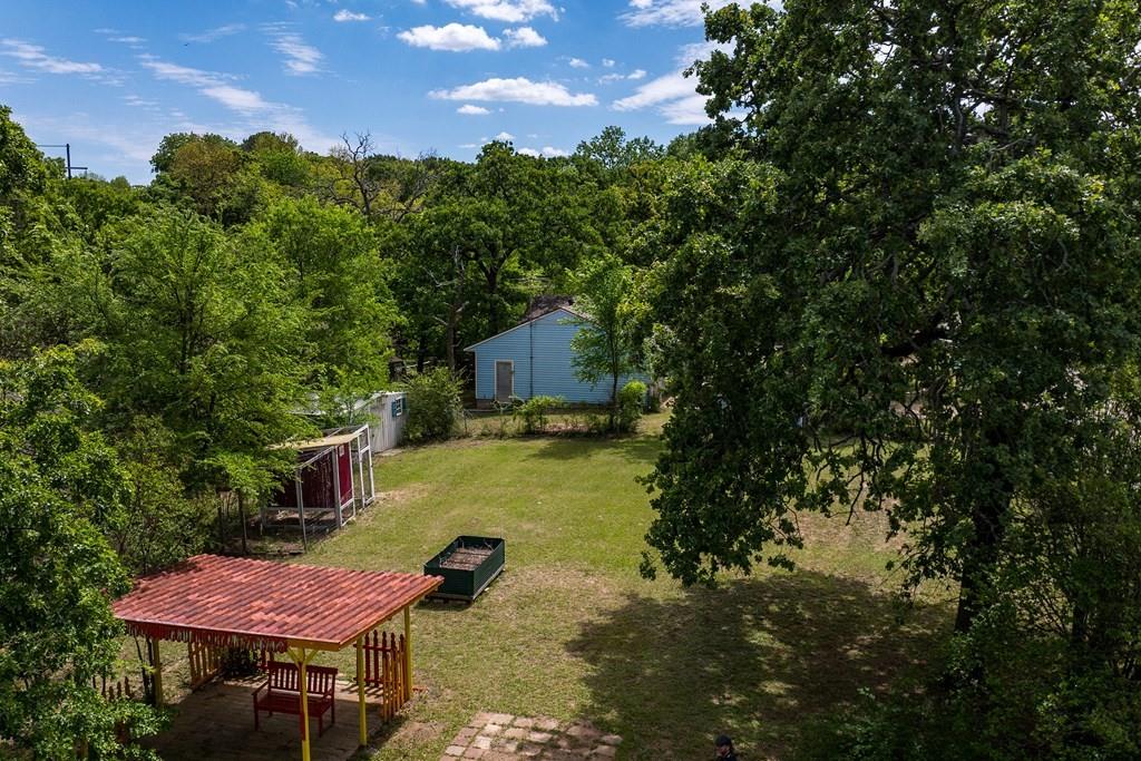 main property photo 35