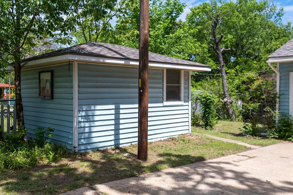 main property photo 36