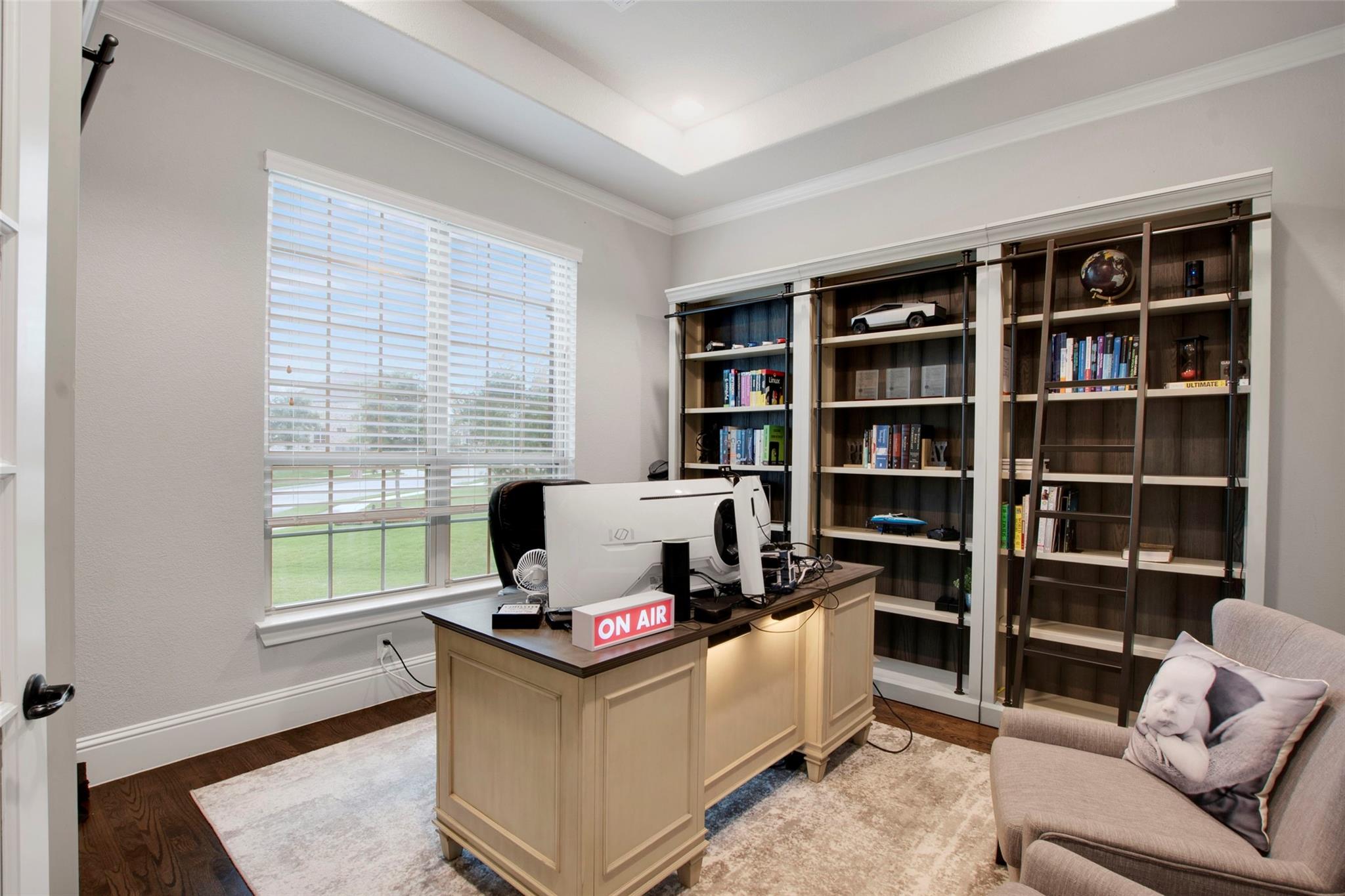 main property photo 18