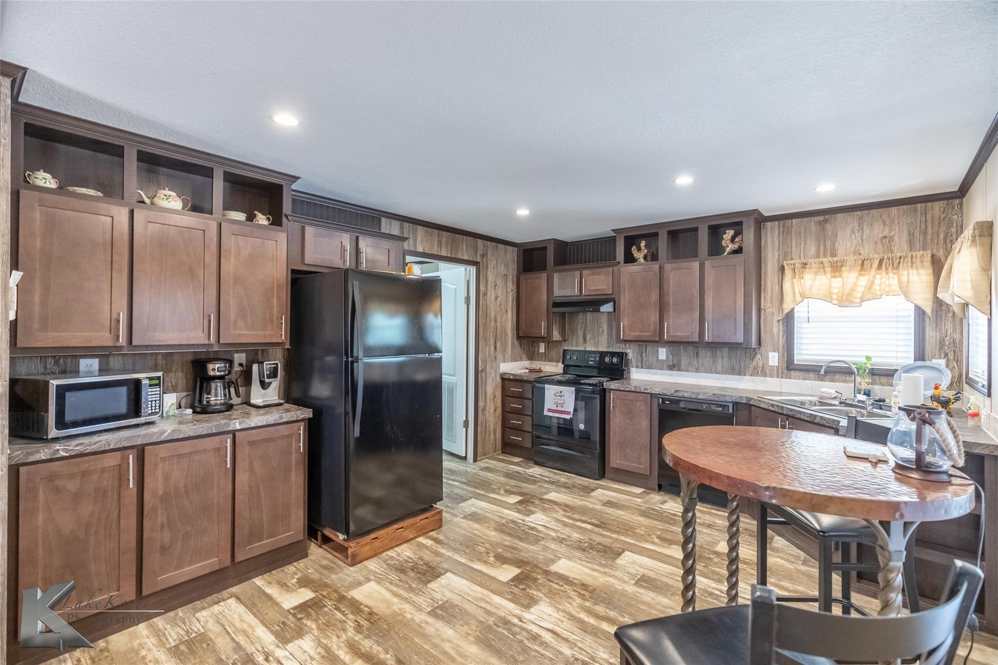 property viewer photo 5