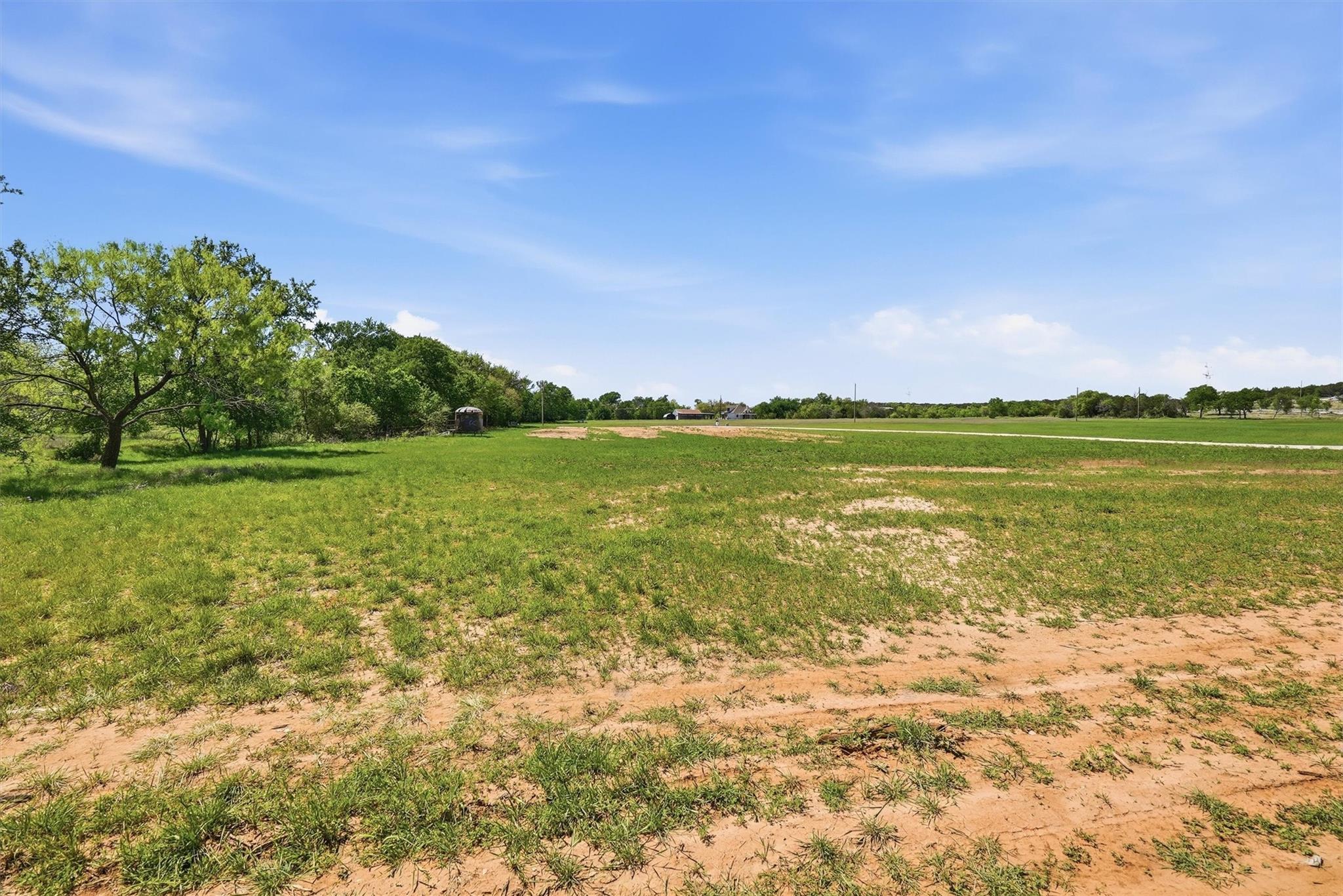 main property photo 35