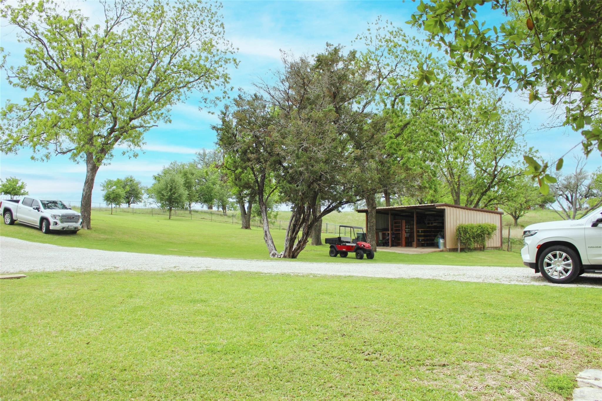 main property photo 19