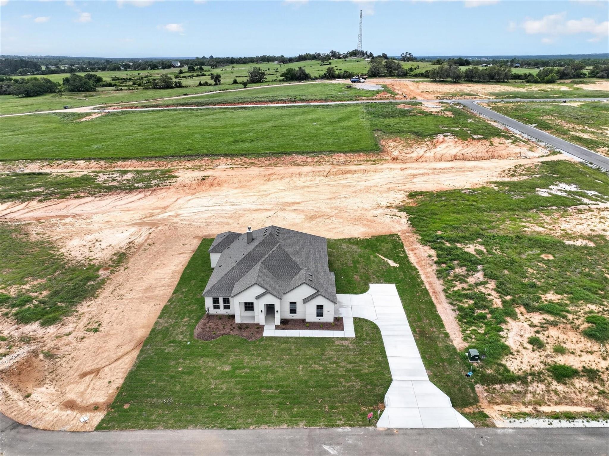 main property photo 39