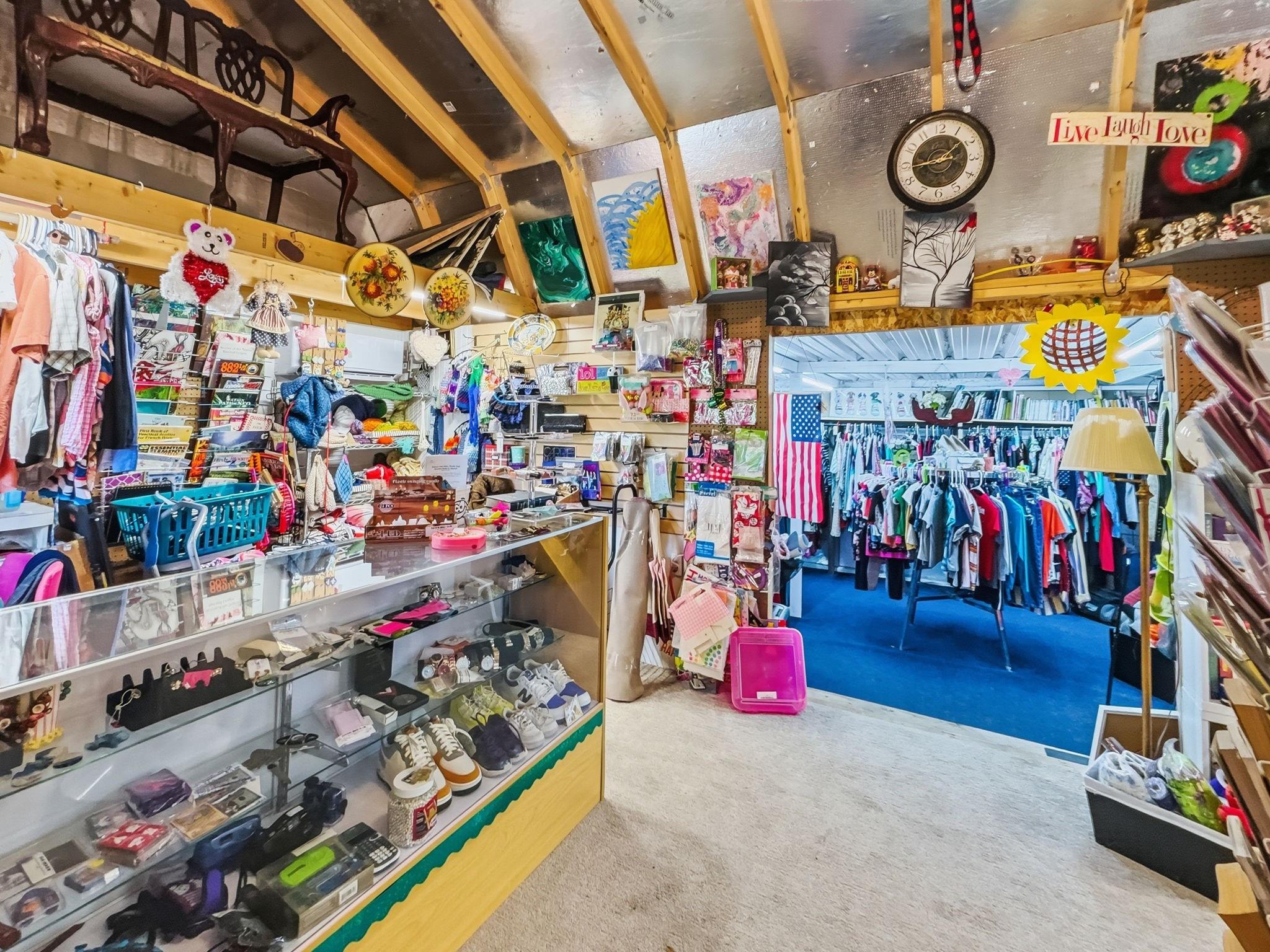 main property photo 20