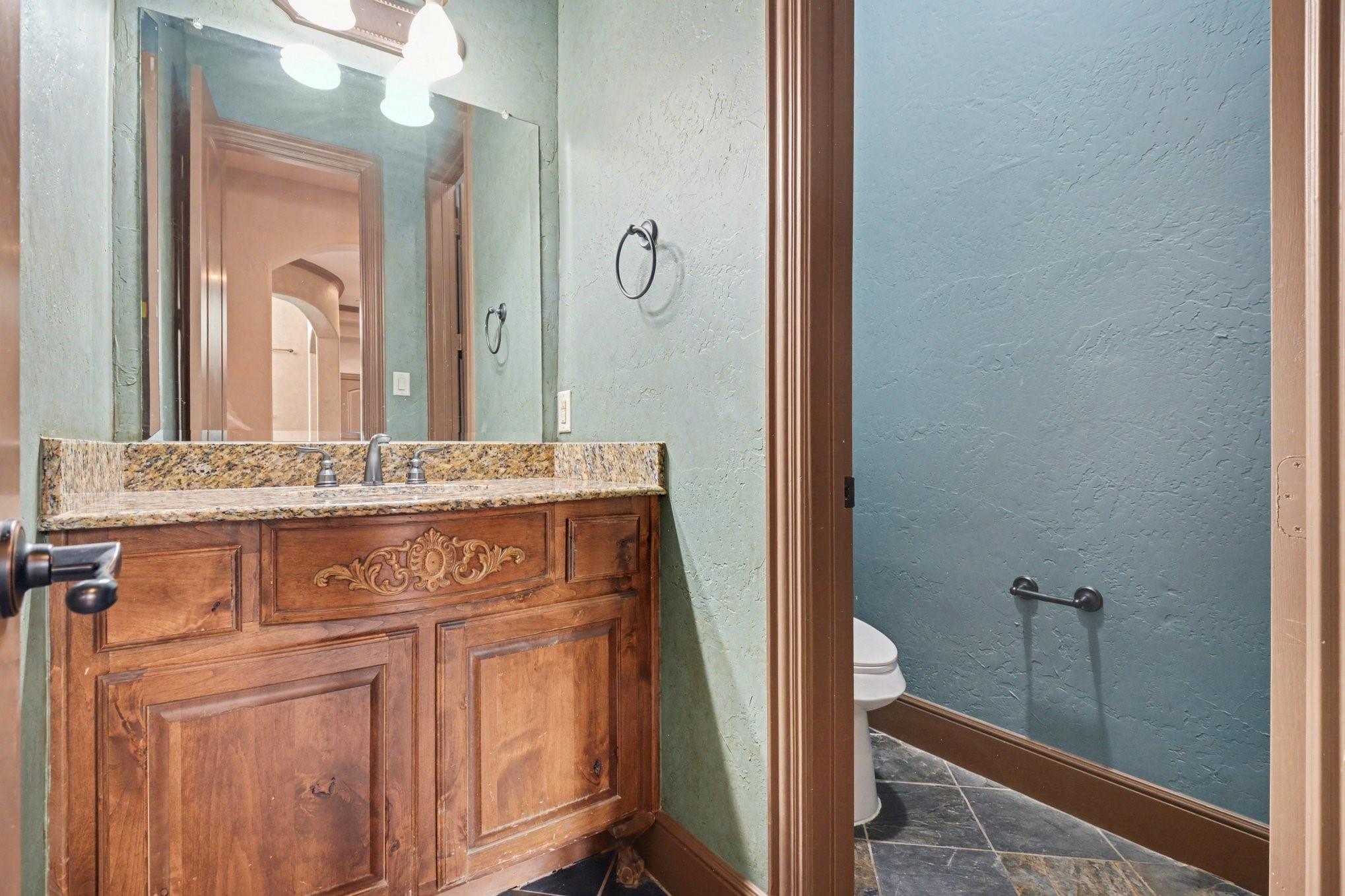 main property photo 35