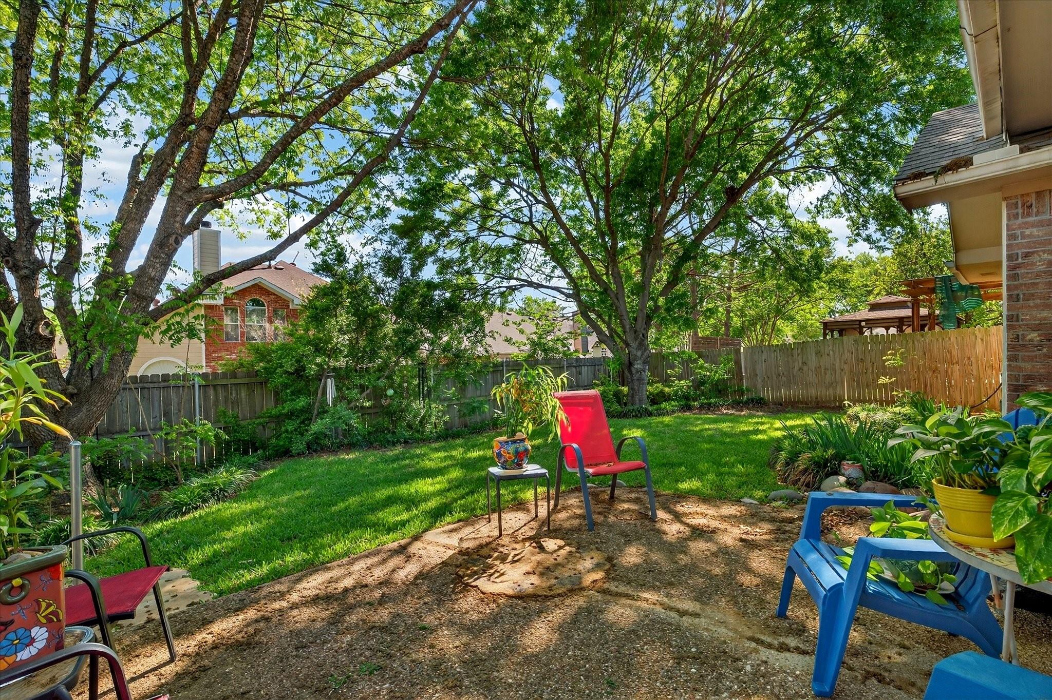 main property photo 19