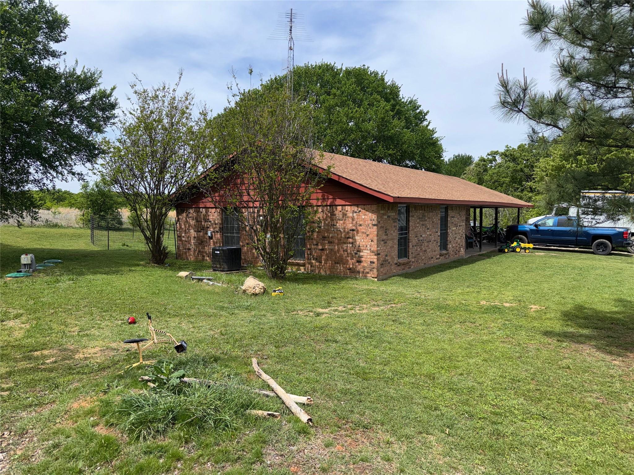 main property photo 24