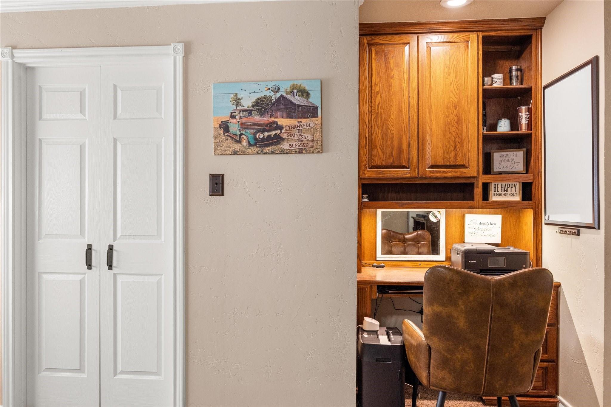 main property photo 20