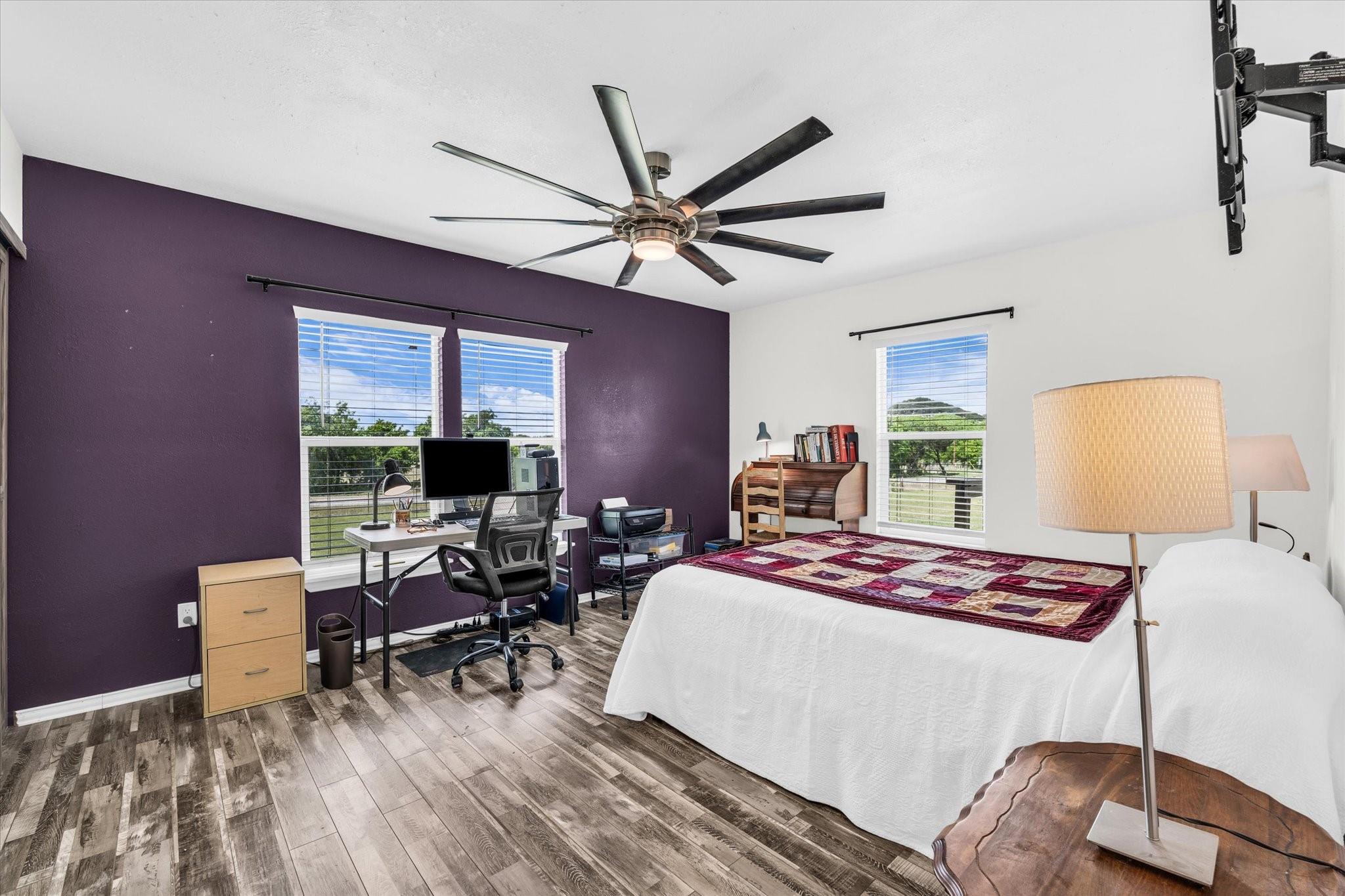 main property photo 6