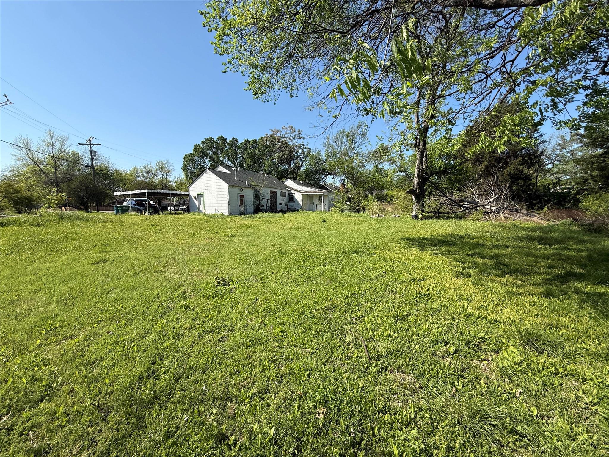 main property photo 12