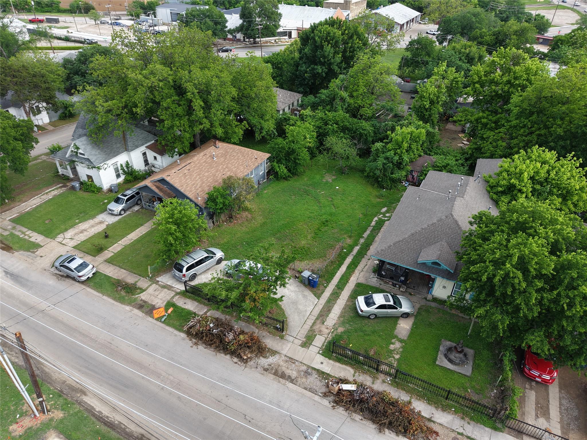 main property photo 18