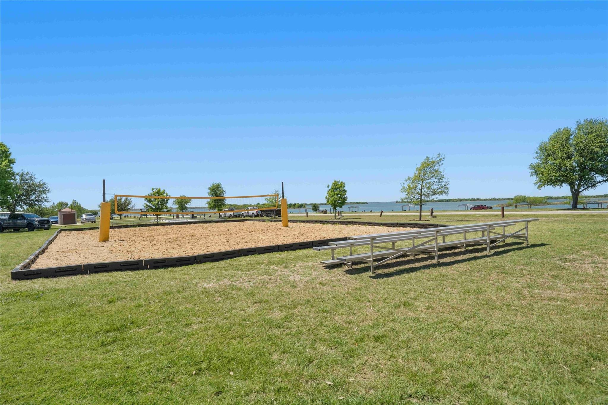 main property photo 17