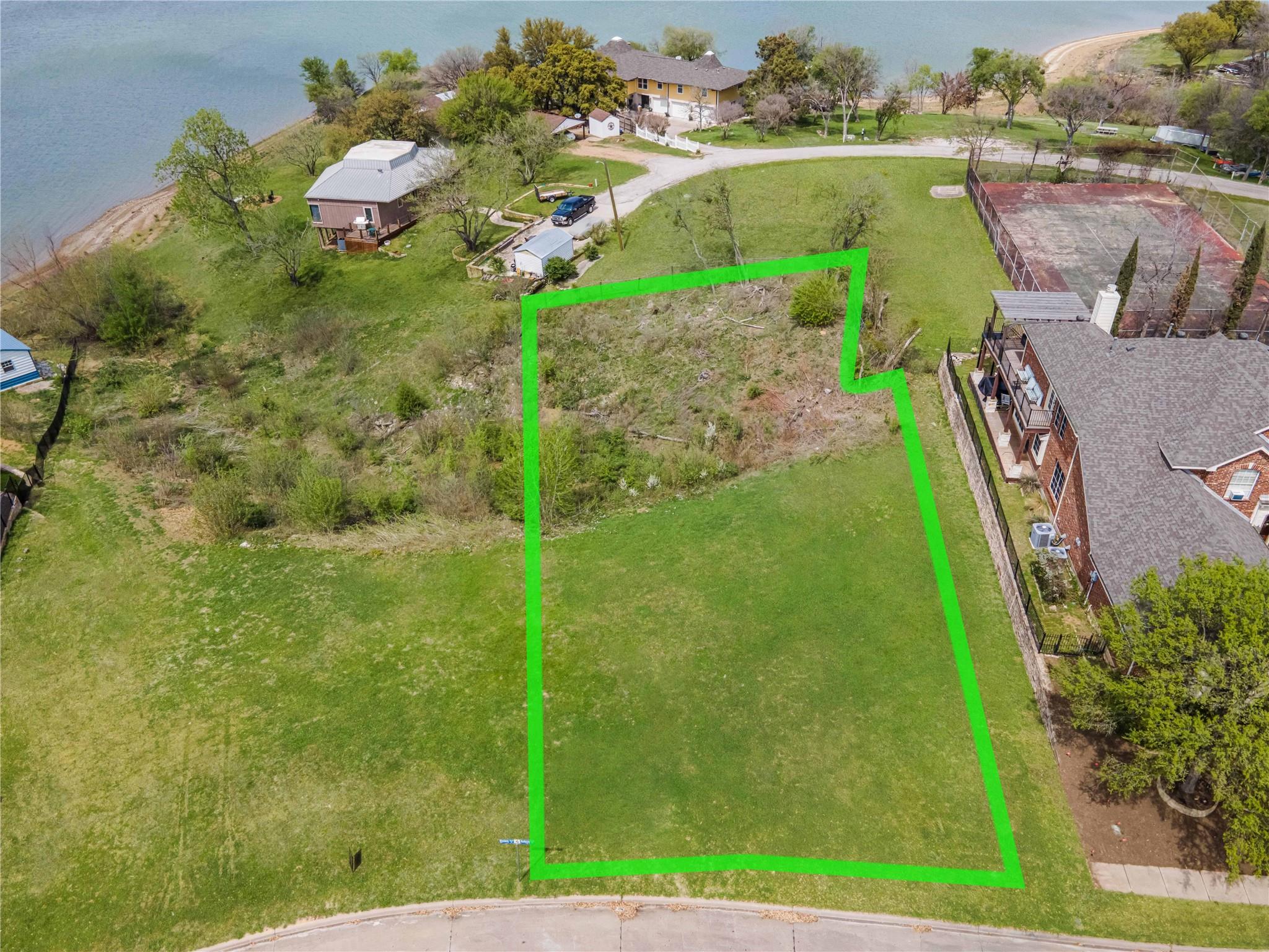 main property photo 25