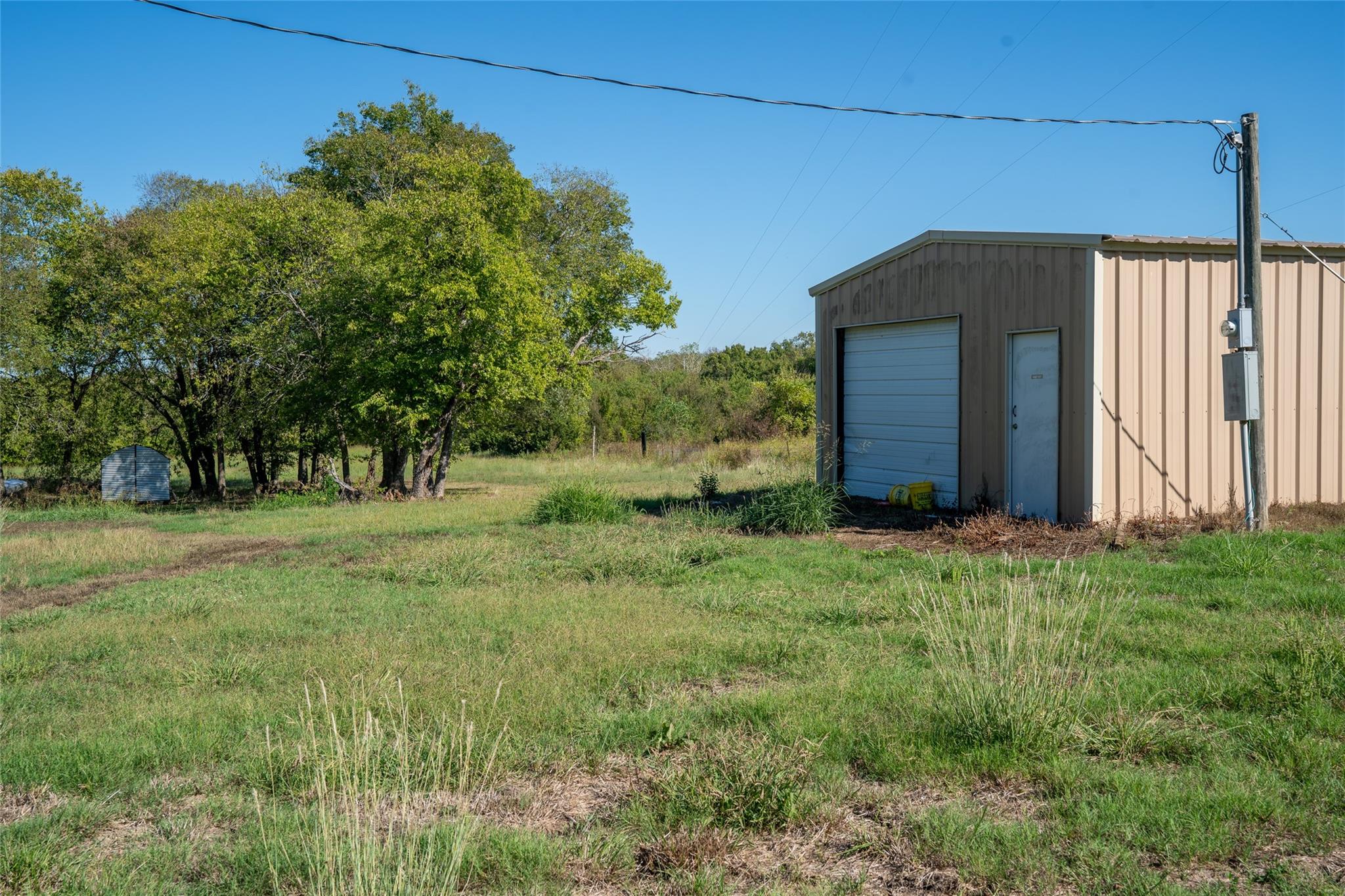 main property photo 19