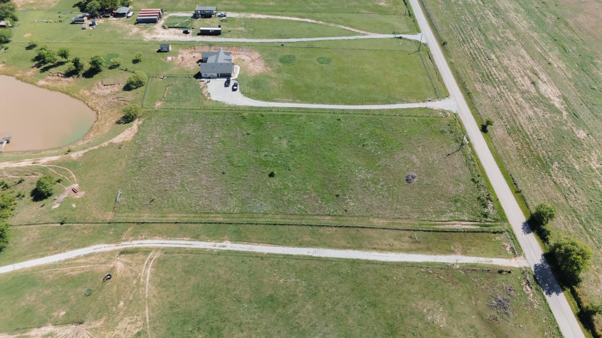 main property photo 5