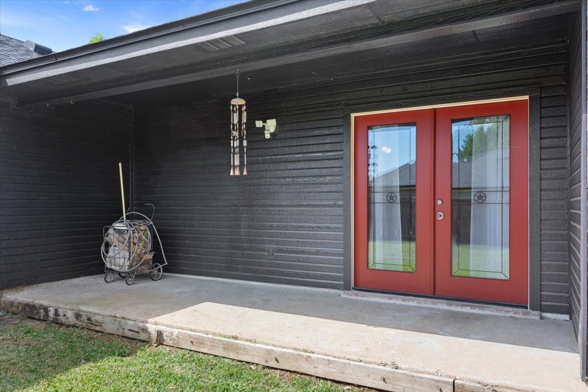 main property photo 22