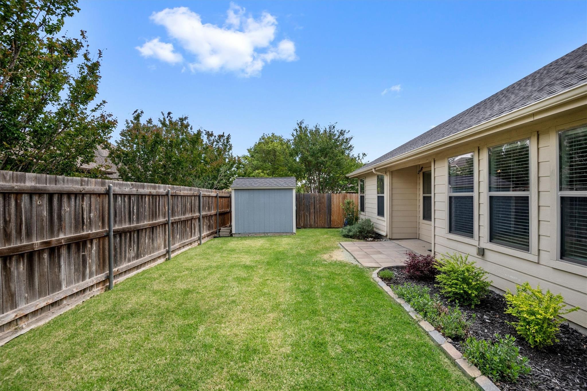 main property photo 31