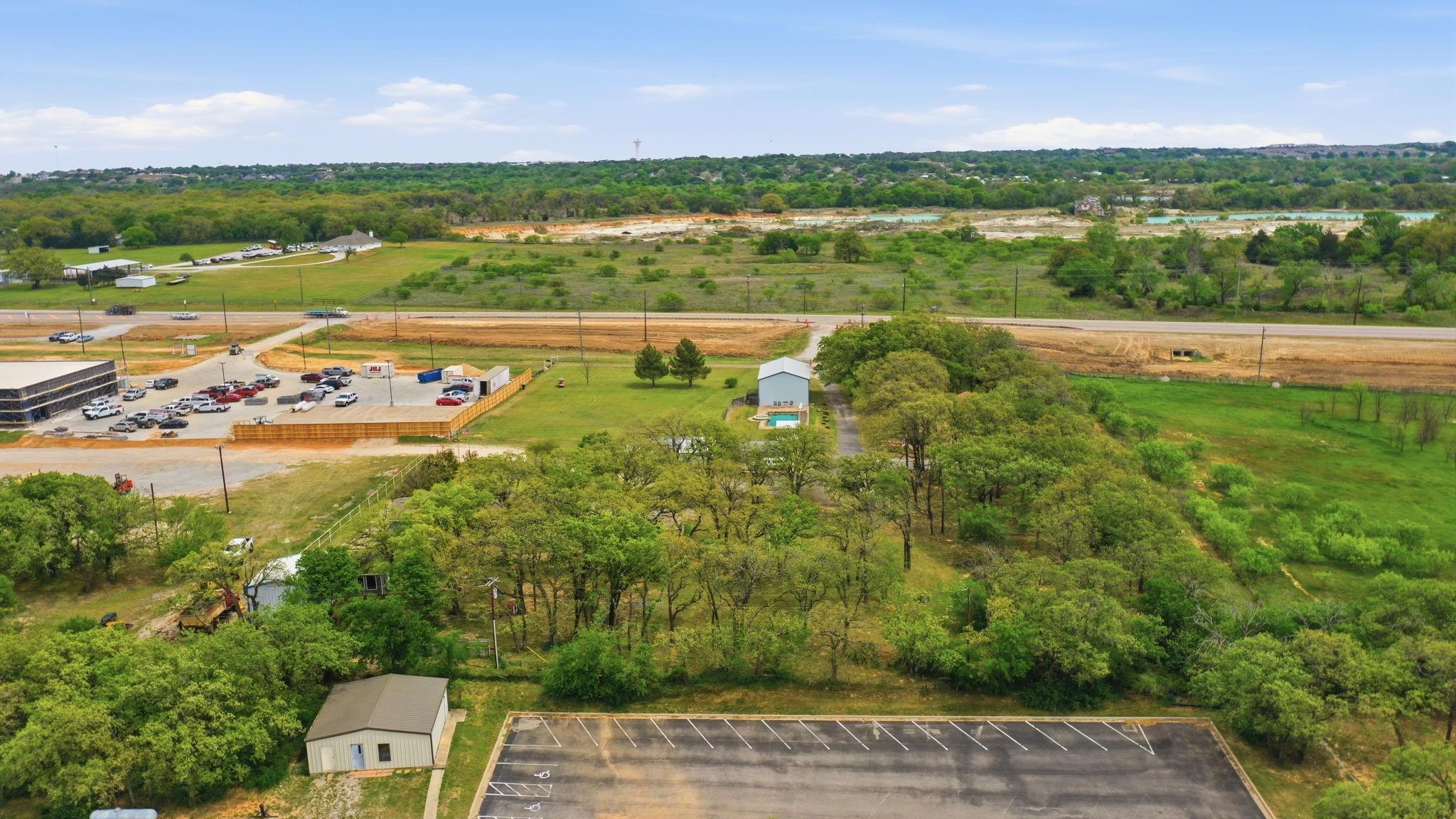 main property photo 7