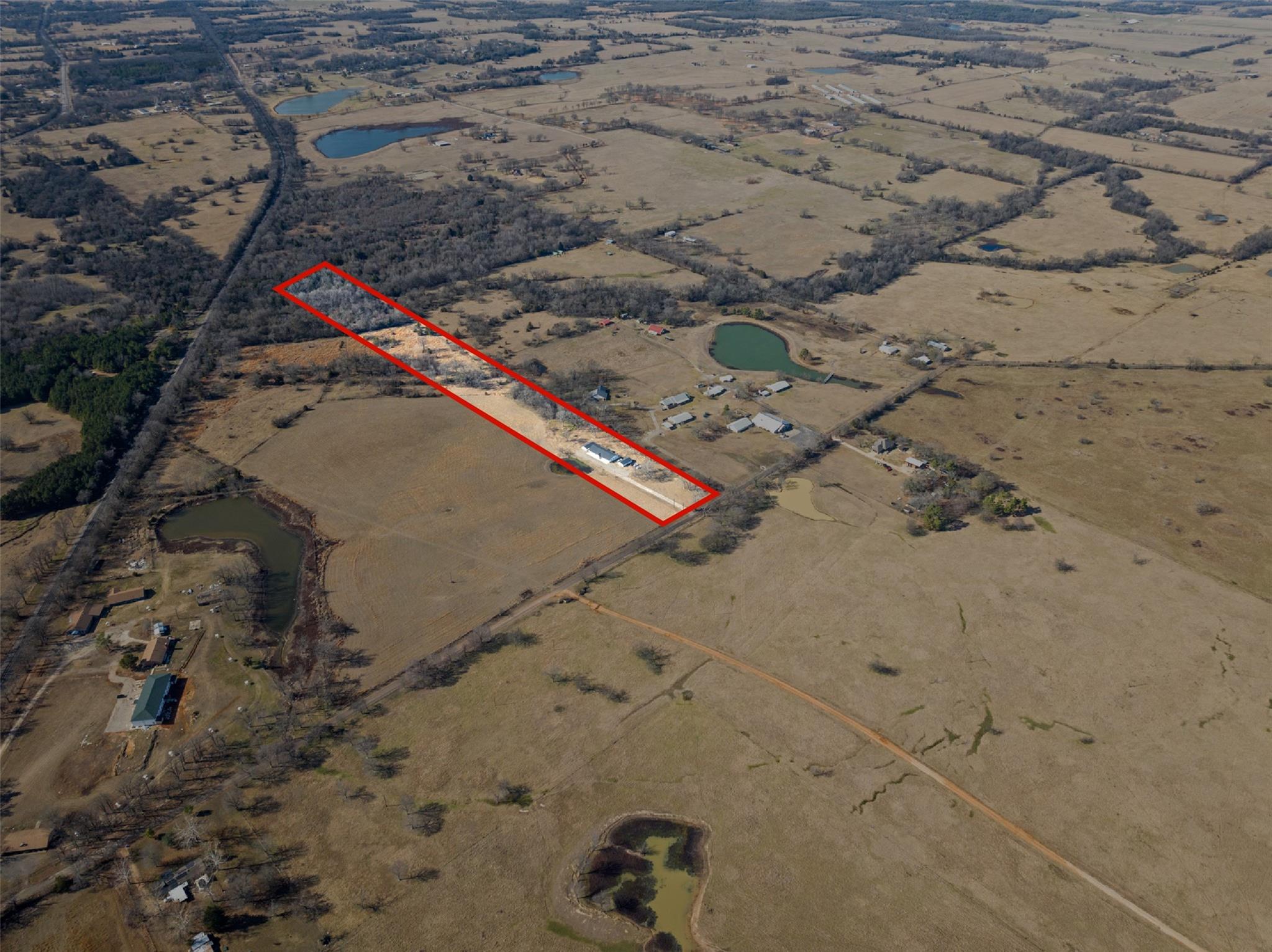 main property photo 37