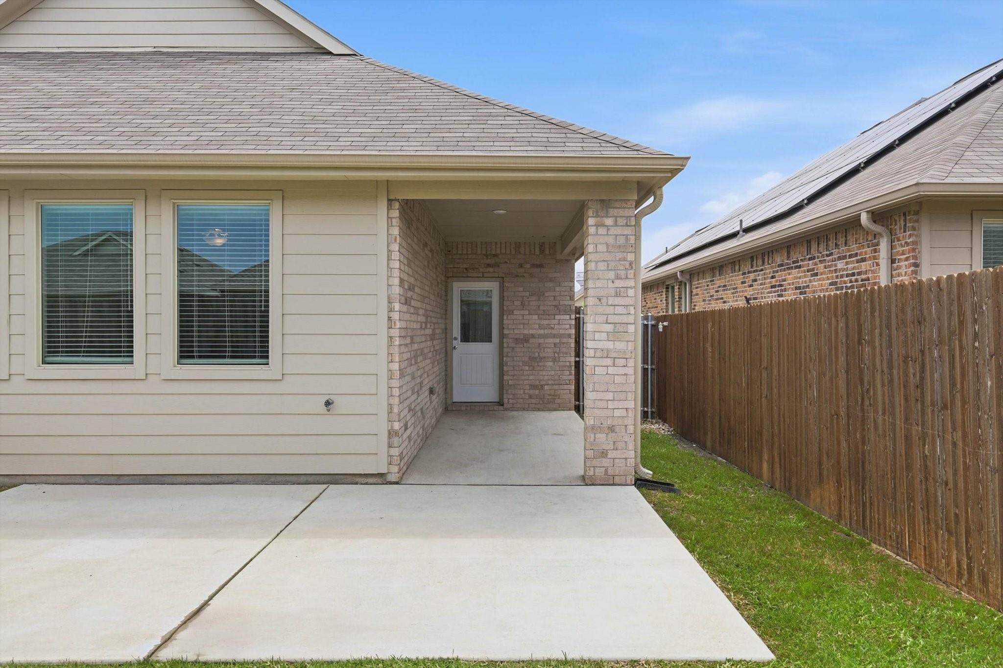 main property photo 31