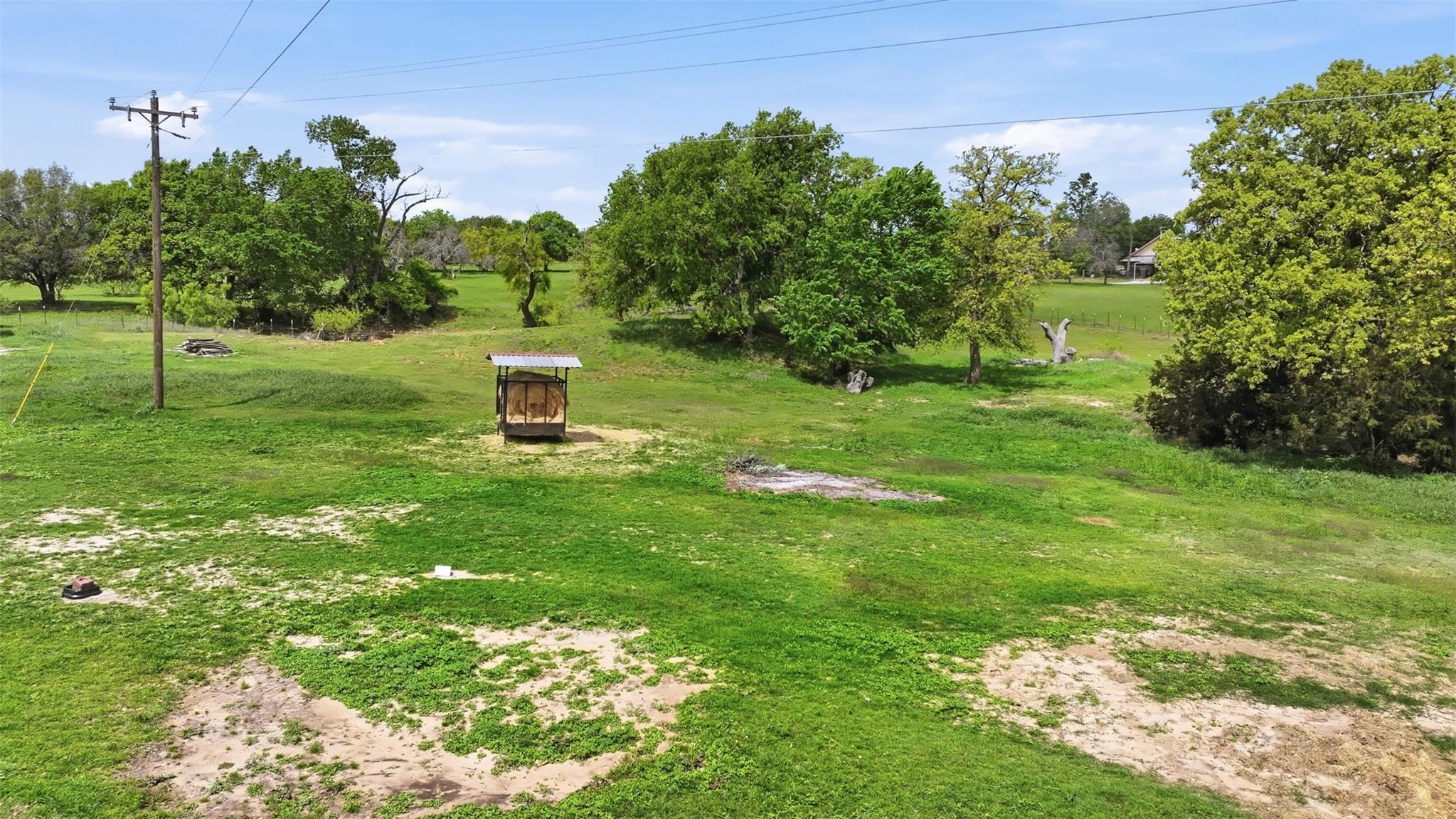 main property photo 37