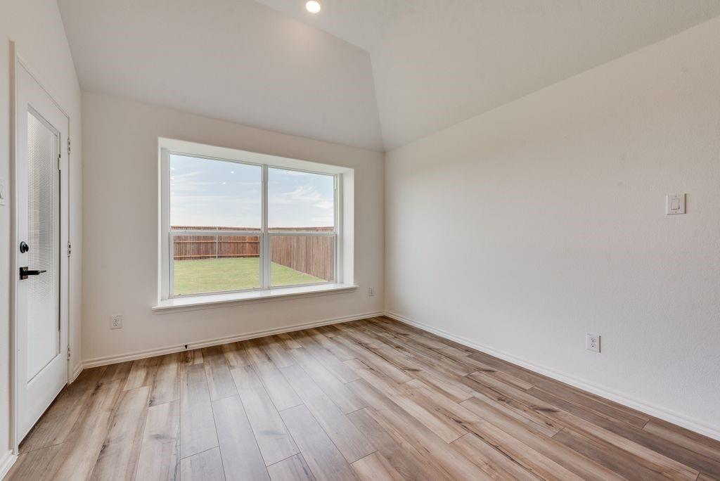 property viewer photo 6