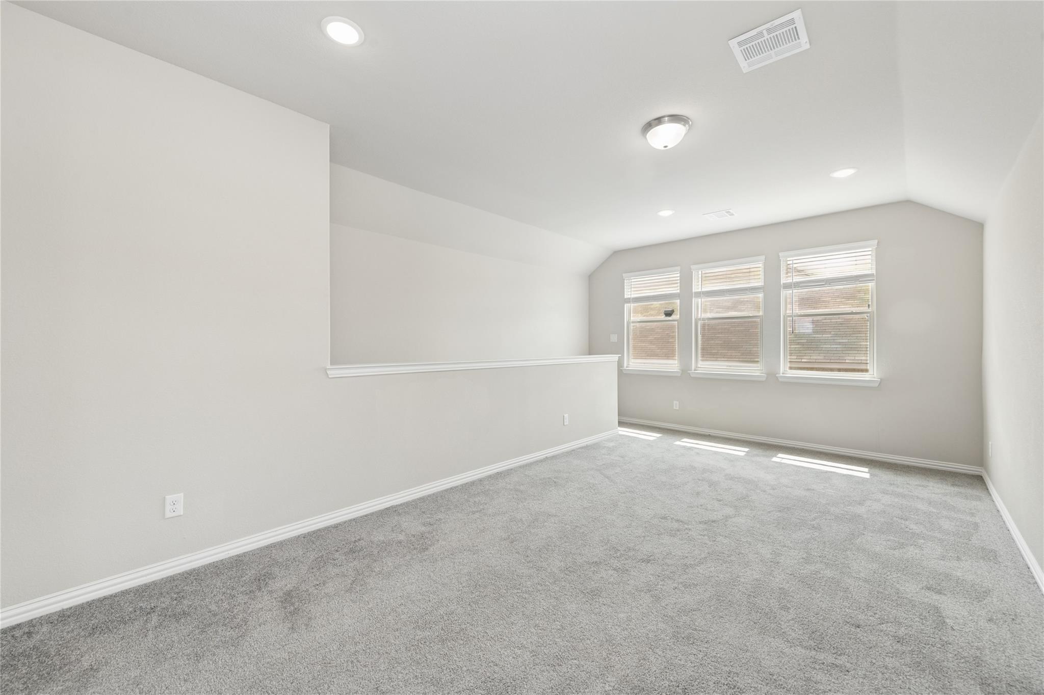 property viewer photo 22