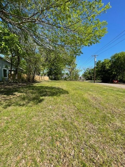 main property photo 12