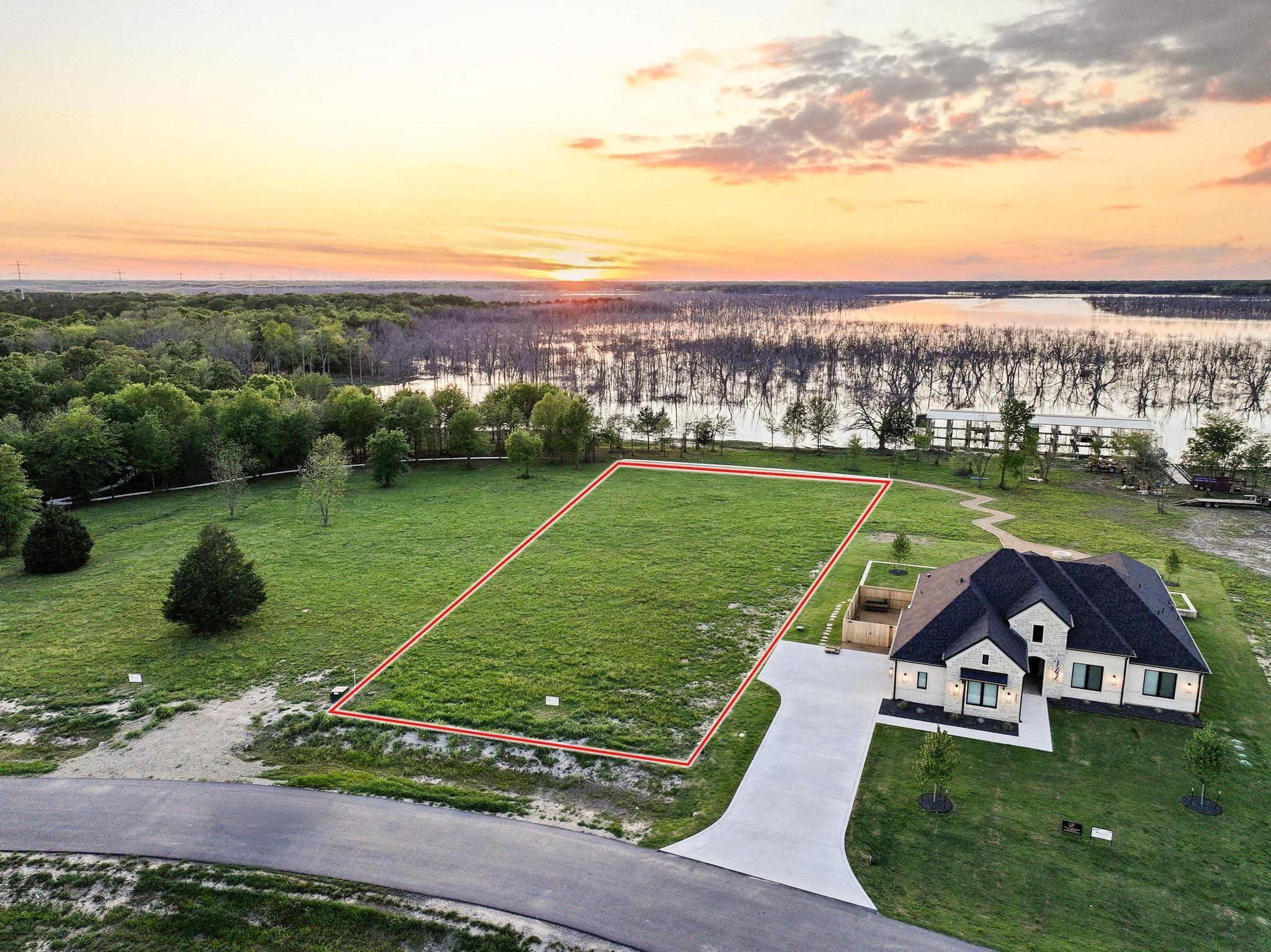 main property photo 7