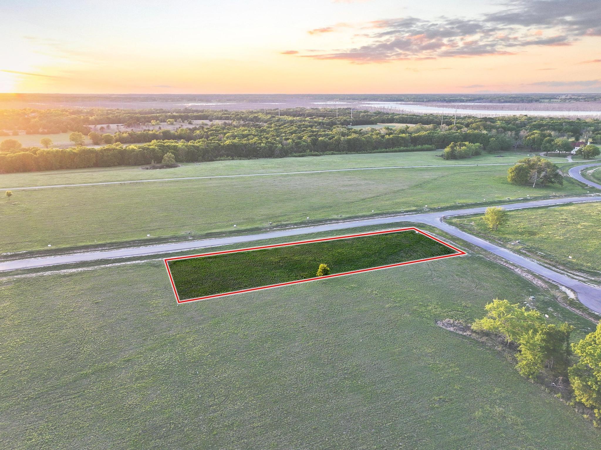 main property photo 4