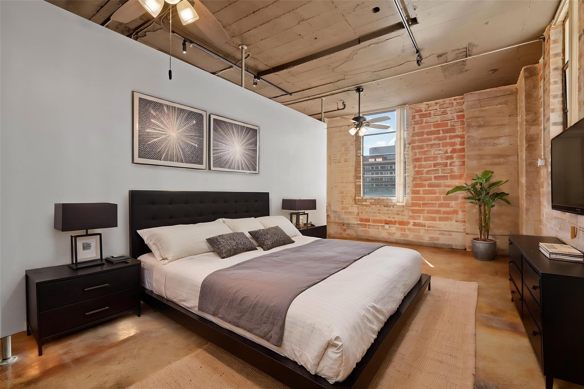 property viewer photo 15